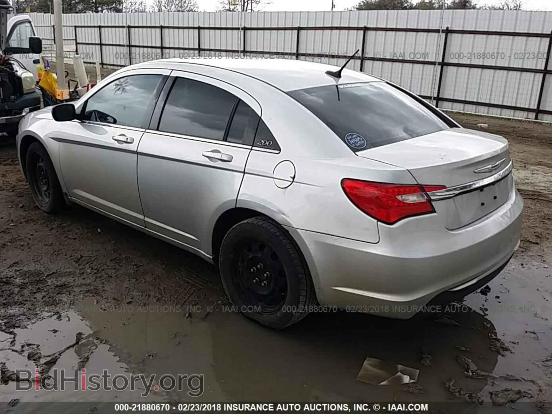 2012 Chrysler 200 - VIN: 1C3CCBAB5CN100297 - Фото 3