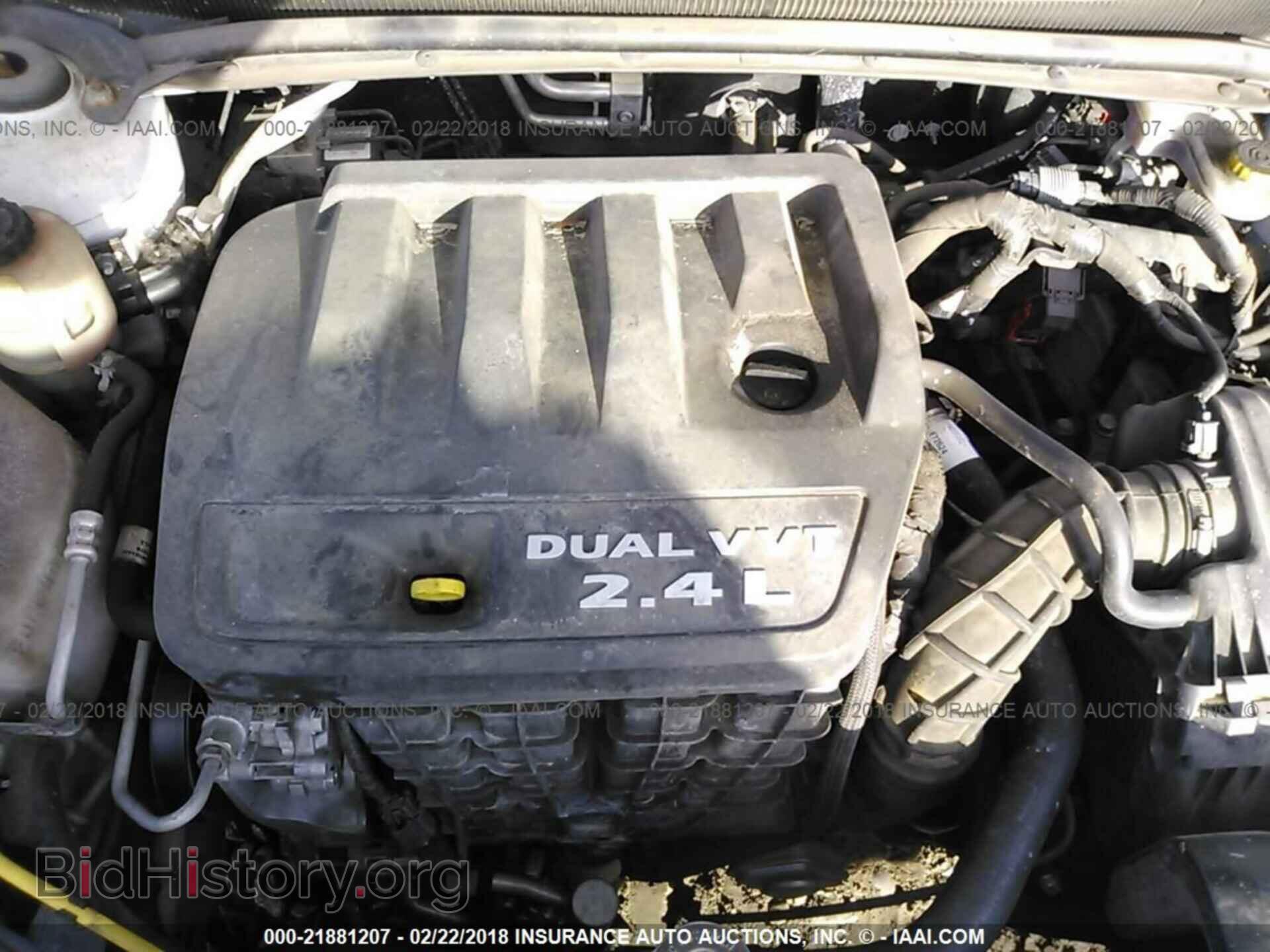 2013 Chrysler 200 - VIN: 1C3CCBBB5DN672924 - Фото 10