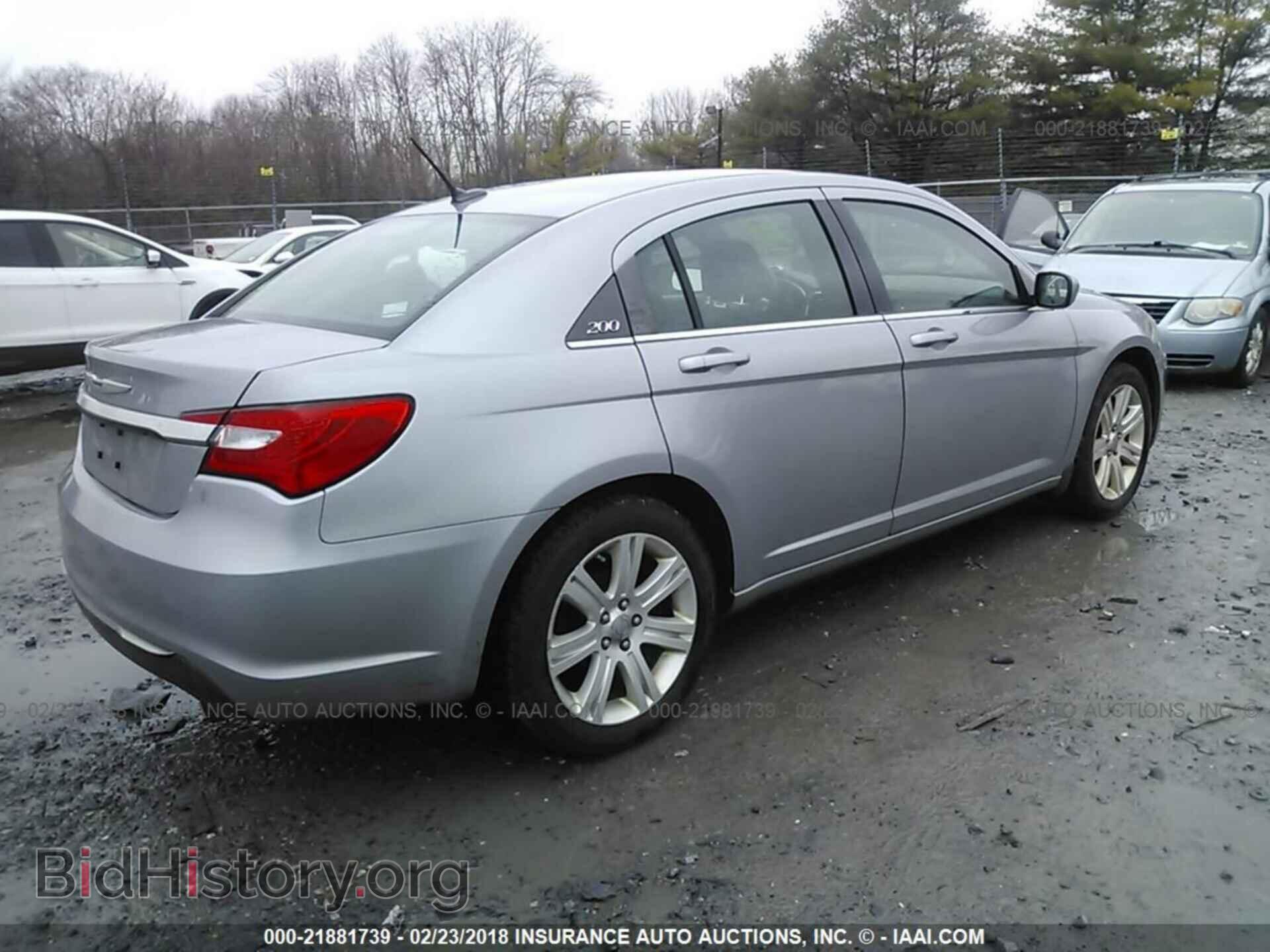 2013 Chrysler 200 - VIN: 1C3CCBBB4DN540169 - Фото 4