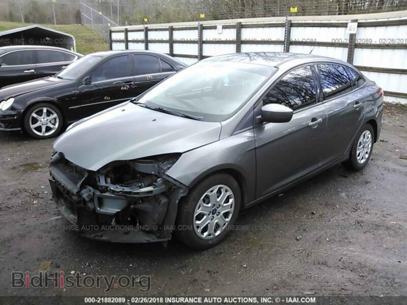 2012 Ford FOCUS (VIN 1FAHP3F27CL106673) — фото 2 из 10