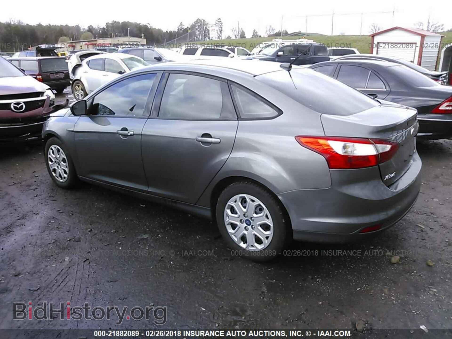 2012 Ford Focus - VIN: 1FAHP3F27CL106673 - Фото 3