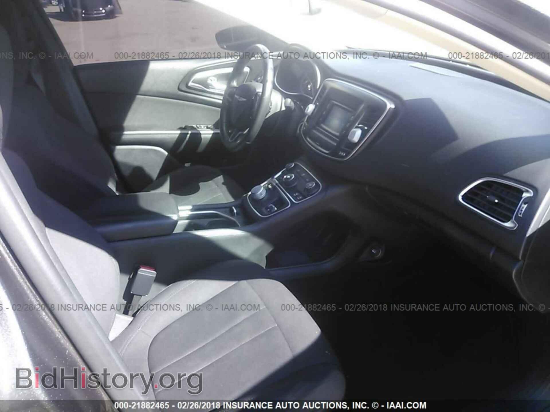 2015 Chrysler 200 - VIN: 1C3CCCAB9FN621176 - Photo 5