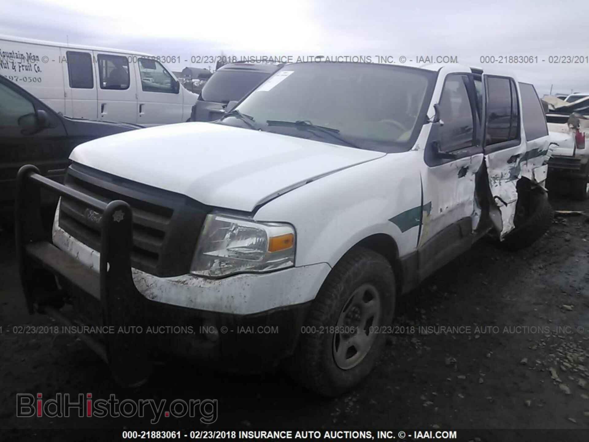2012 Ford Expedition - VIN: 1FMJU1G55CEF05714 - Фото 2