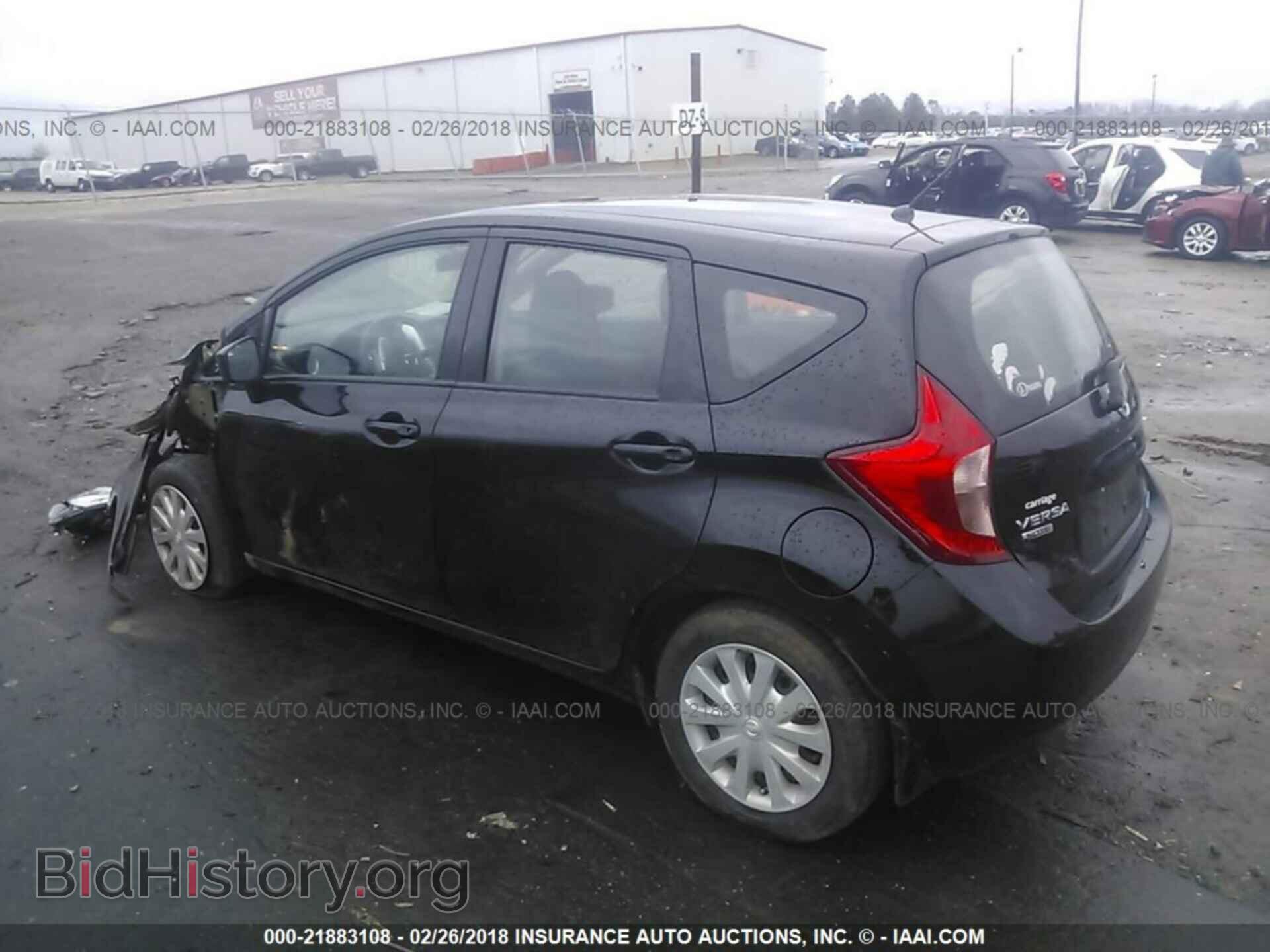 2015 Nissan Versa note - VIN: 3N1CE2CP8FL429243 - Фото 3