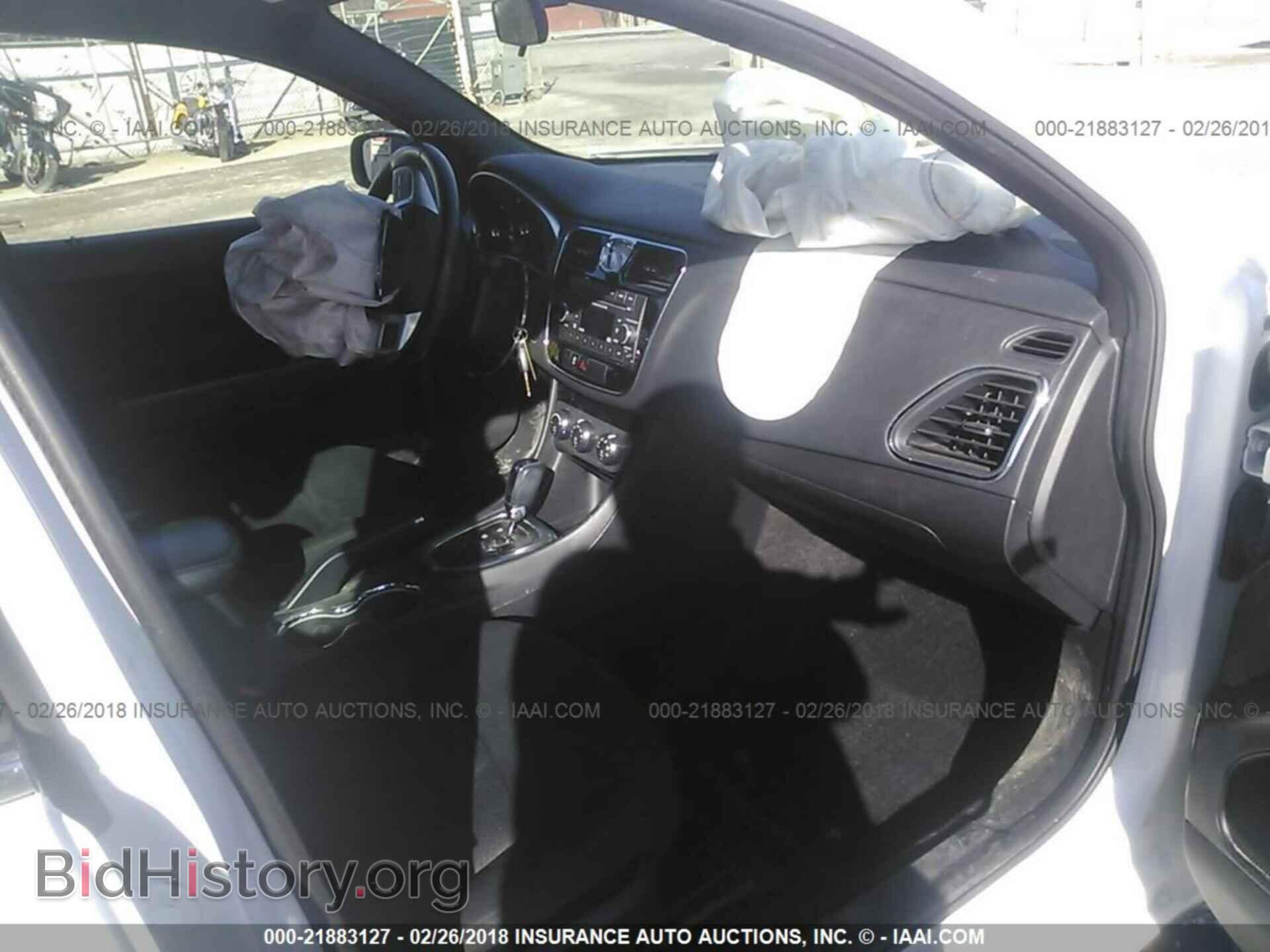 2012 Chrysler 200 - VIN: 1C3CCBBB9CN130093 - Photo 5