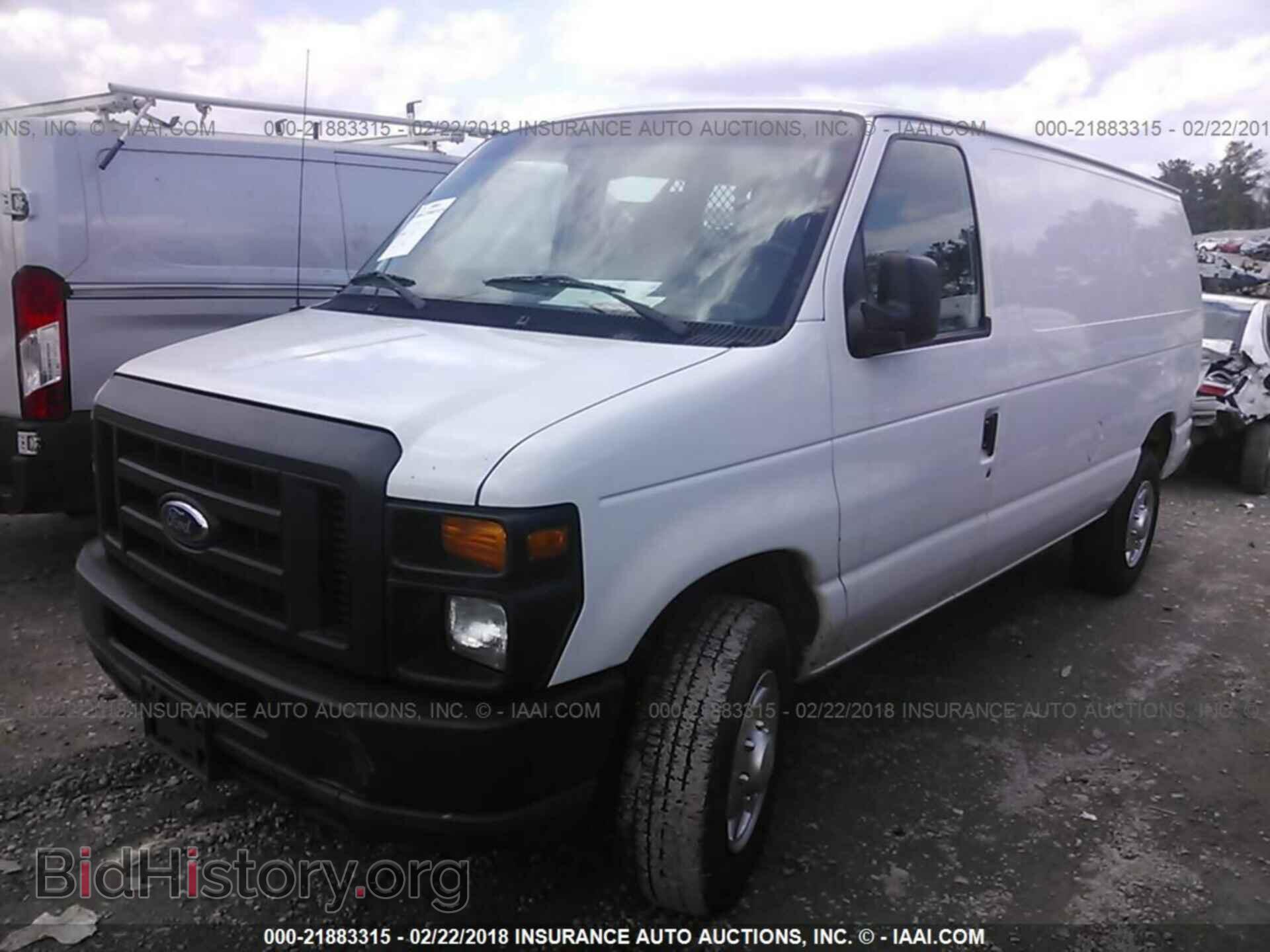 2011 Ford Econoline - VIN: 1FTNE2EL0BDA89215 - Photo 2