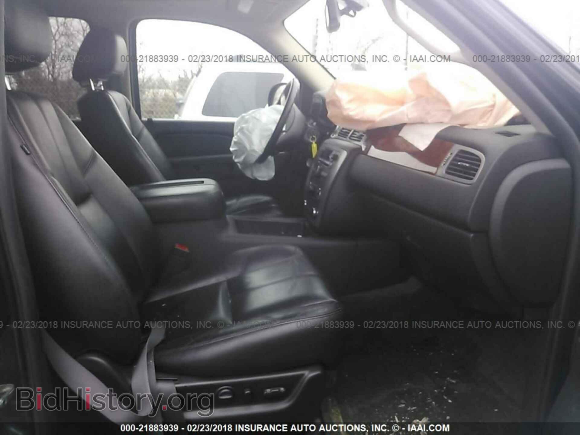 2011 Gmc Yukon - VIN: 1GKS2CE04BR251667 - Photo 5