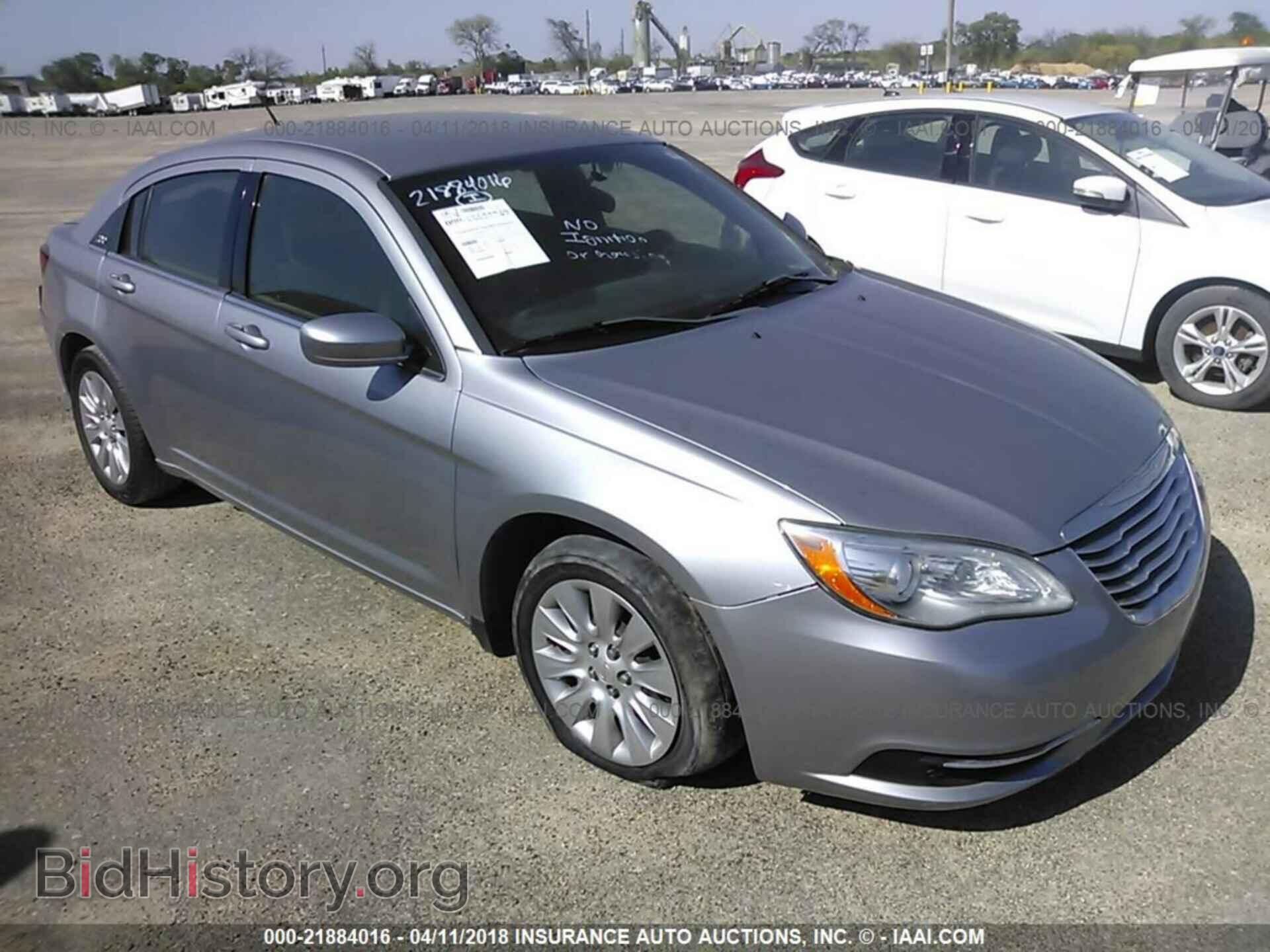 Photo 1C3CCBAB0EN204313 - Chrysler 200 2014