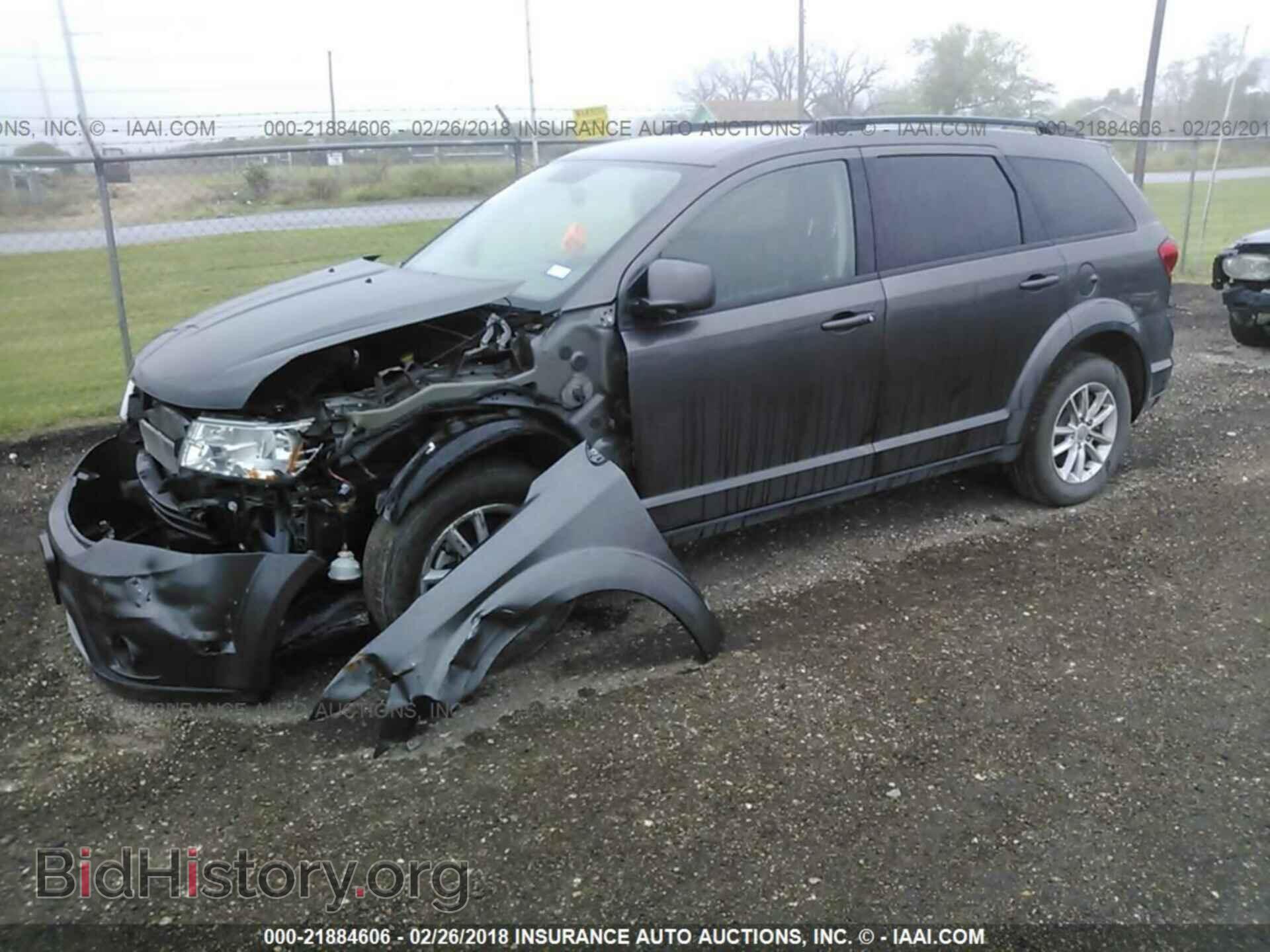2017 Dodge Journey - VIN: 3C4PDCBG2HT511402 - Фото 2