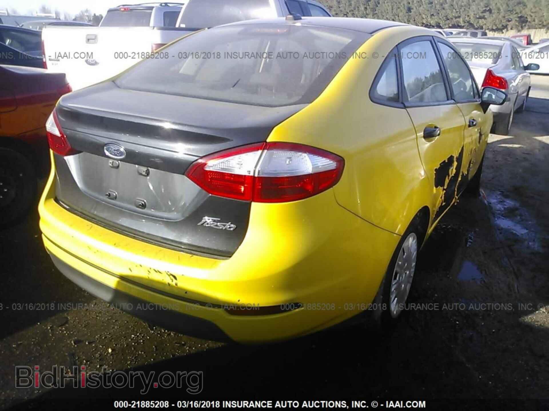 2014 Ford Fiesta - VIN: 3FADP4AJ8EM131456 - Фото 4
