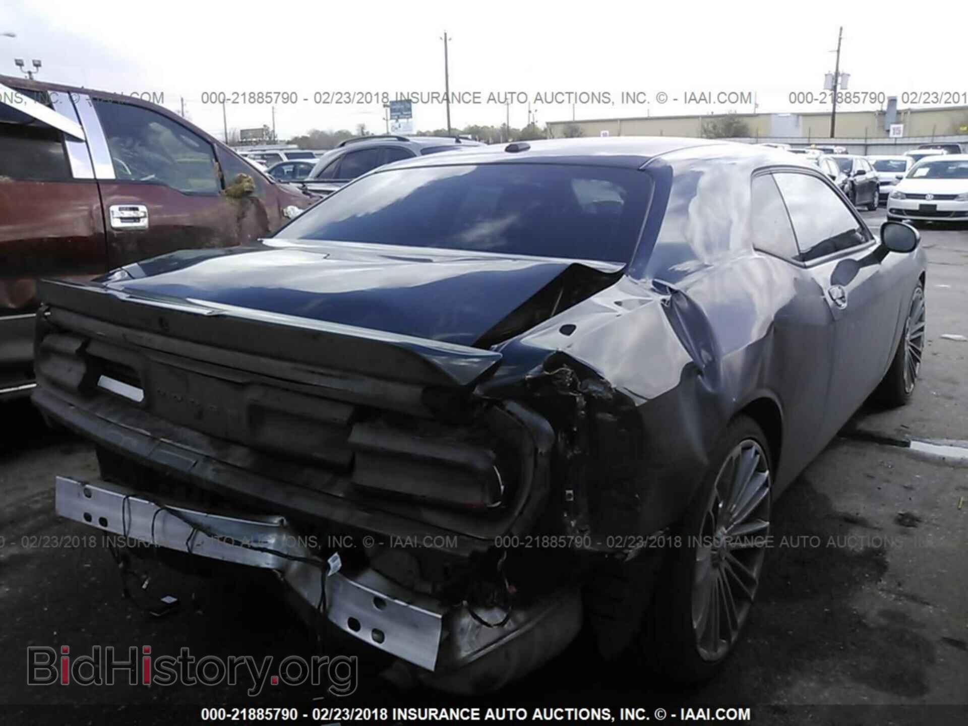 2015 Dodge Challenger - VIN: 2C3CDZAG1FH855672 - Photo 4