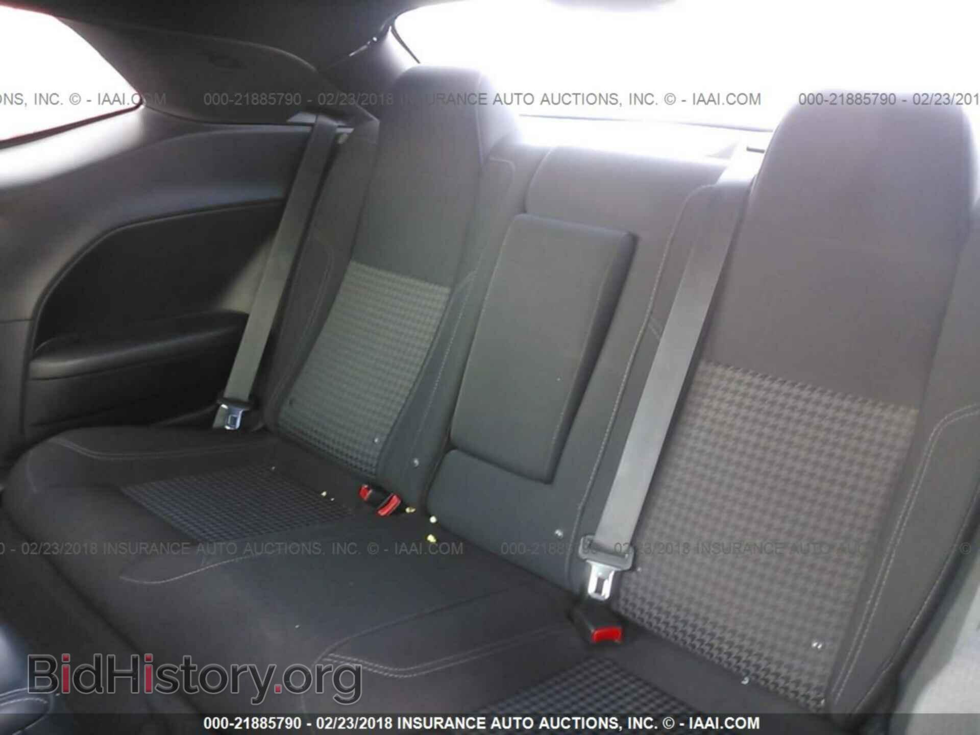 2015 Dodge Challenger - VIN: 2C3CDZAG1FH855672 - Photo 8