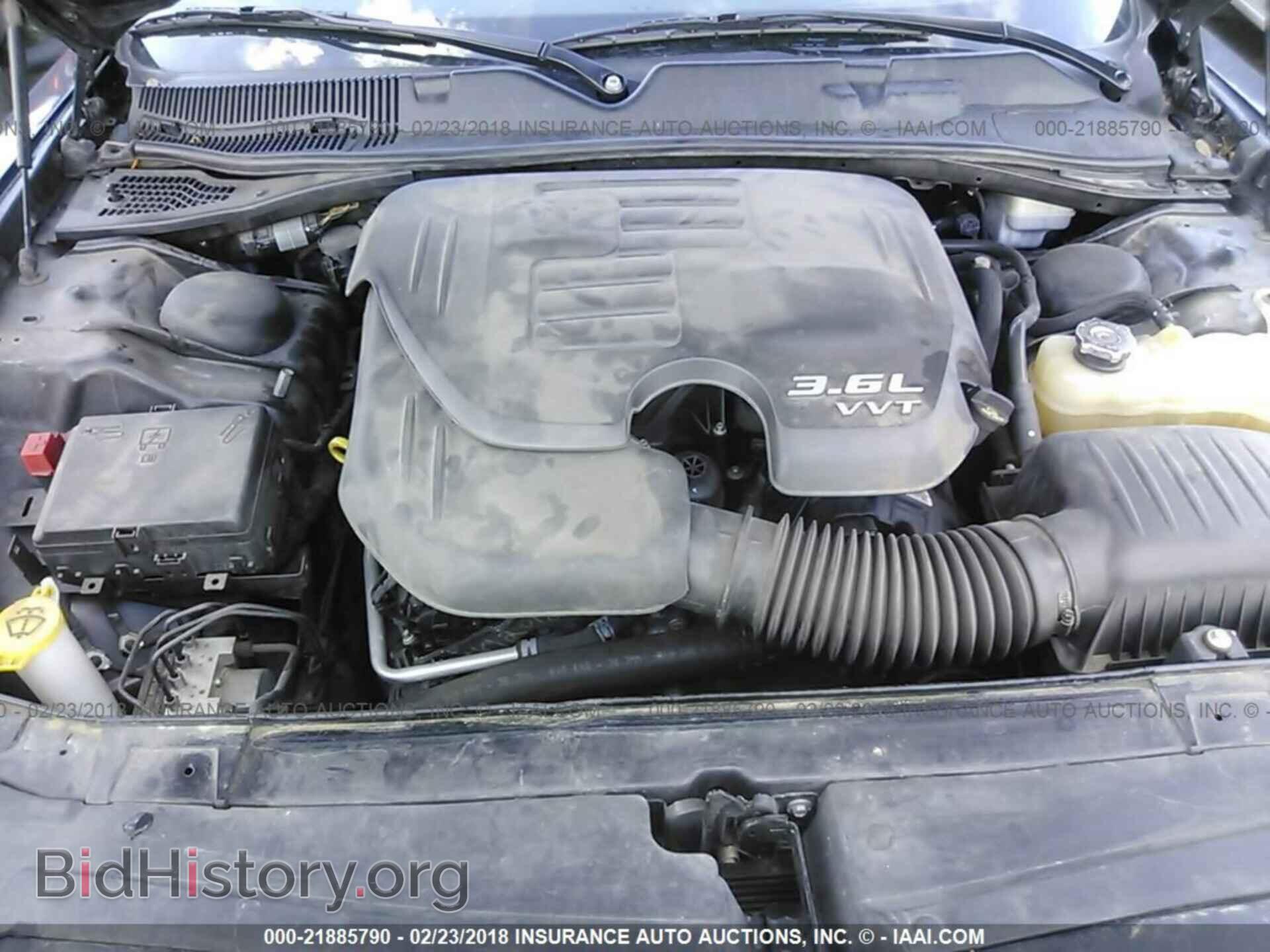 2015 Dodge Challenger - VIN: 2C3CDZAG1FH855672 - Photo 10