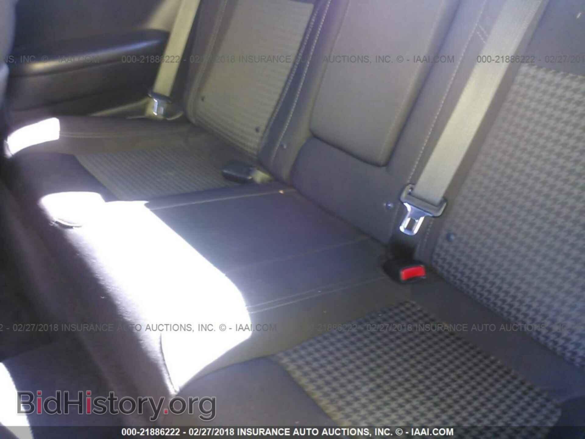 2015 Dodge Challenger - VIN: 2C3CDZAG1FH720708 - Photo 8