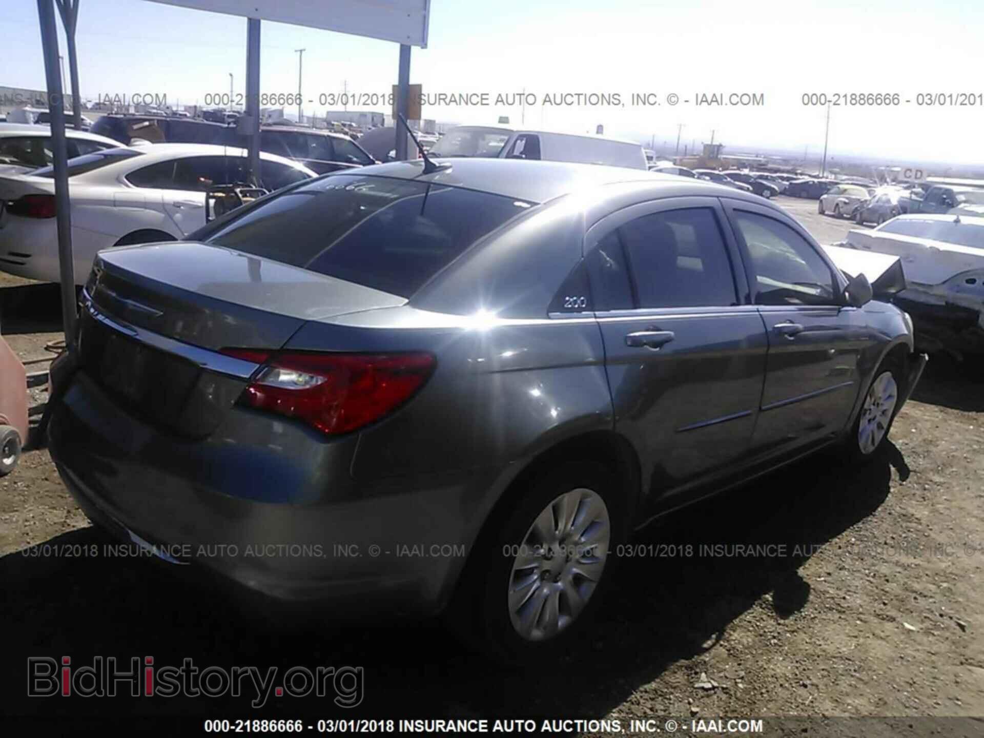 2012 Chrysler 200 - VIN: 1C3CCBAB4CN203050 - Фото 4