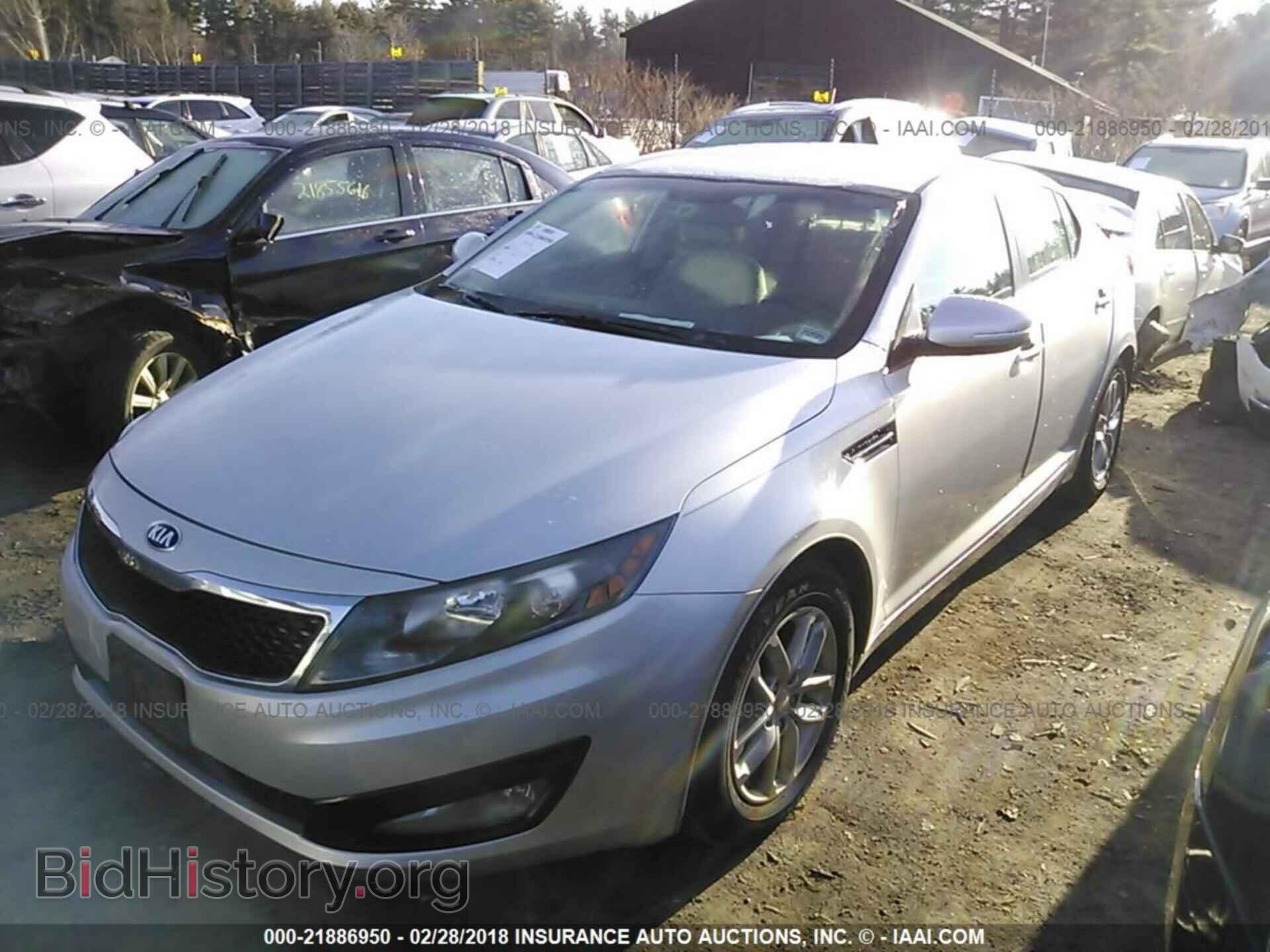 2013 Kia Optima - VIN: 5XXGM4A75DG258640 - Photo 2
