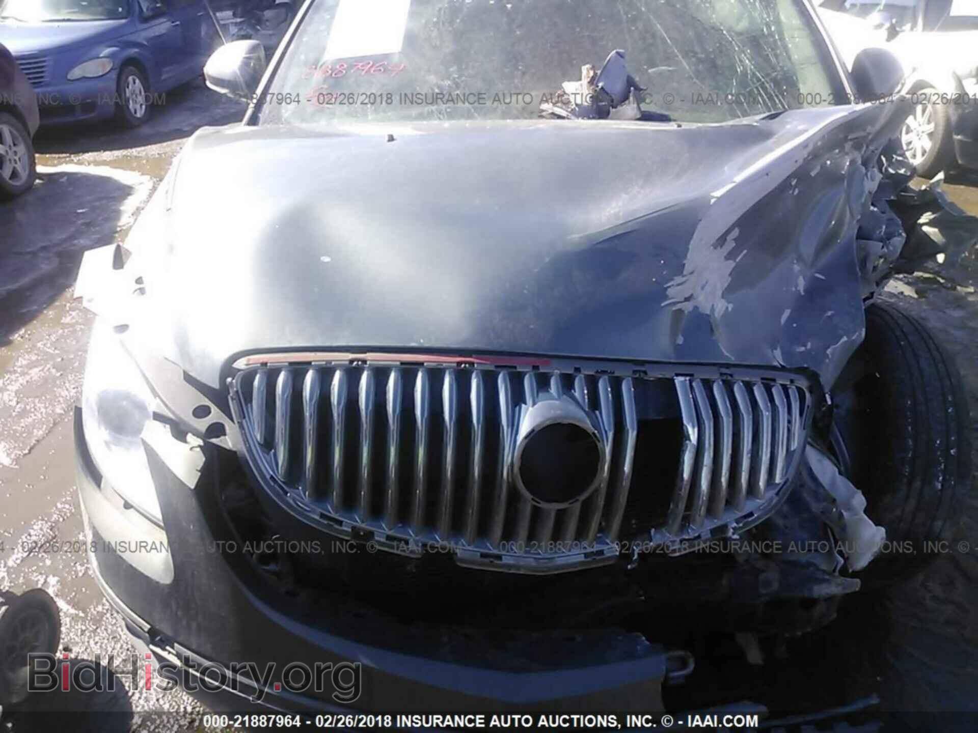 2011 Buick Enclave - VIN: 5GAKVCED1BJ106043 - Photo 10