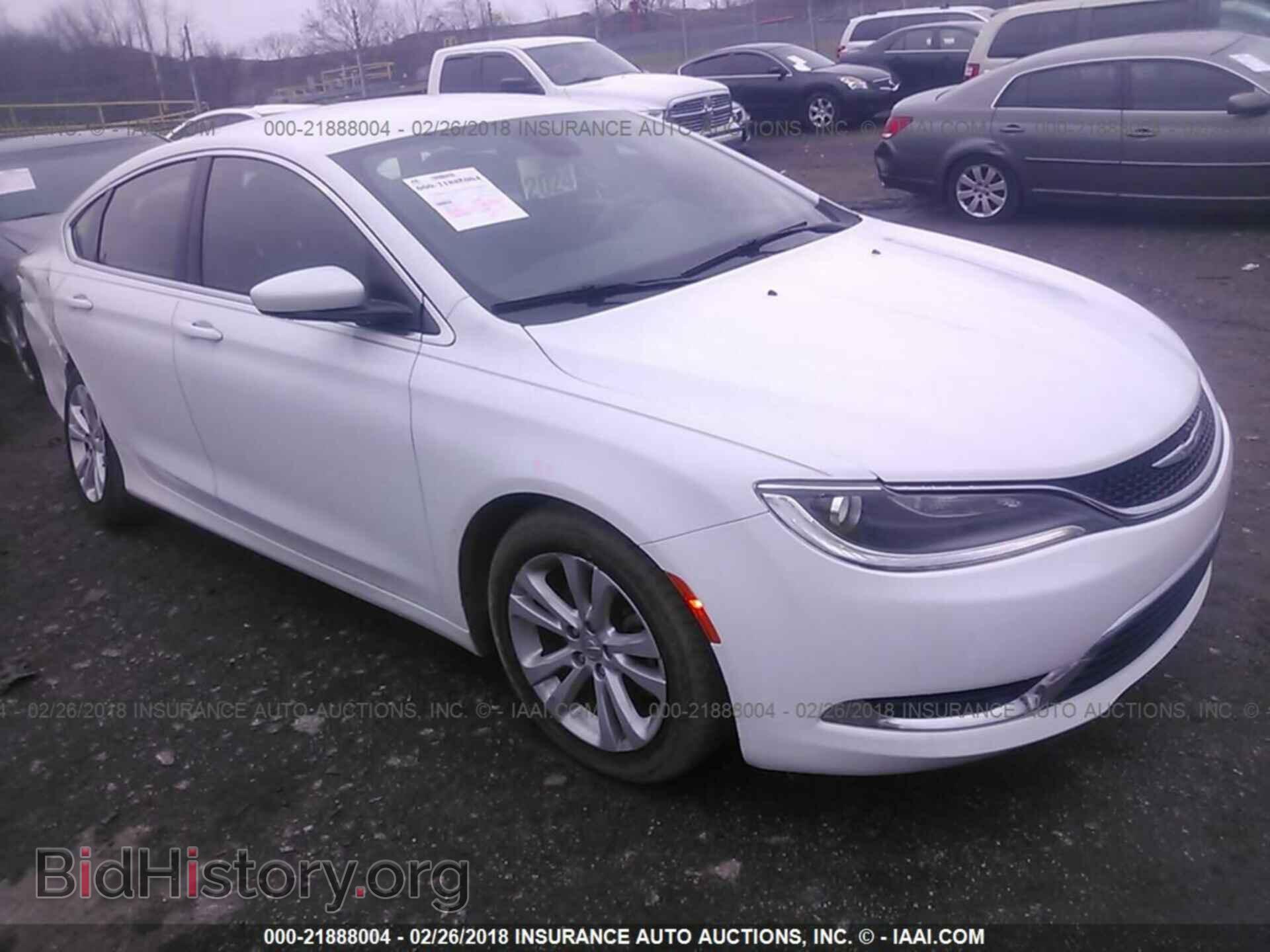 Photo 1C3CCCAB2FN657145 - Chrysler 200 2015