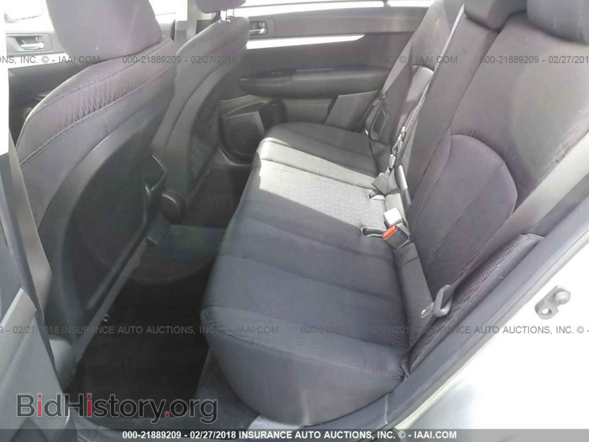 2011 Subaru Outback - VIN: 4S4BRBCC4B3388024 - Фото 8