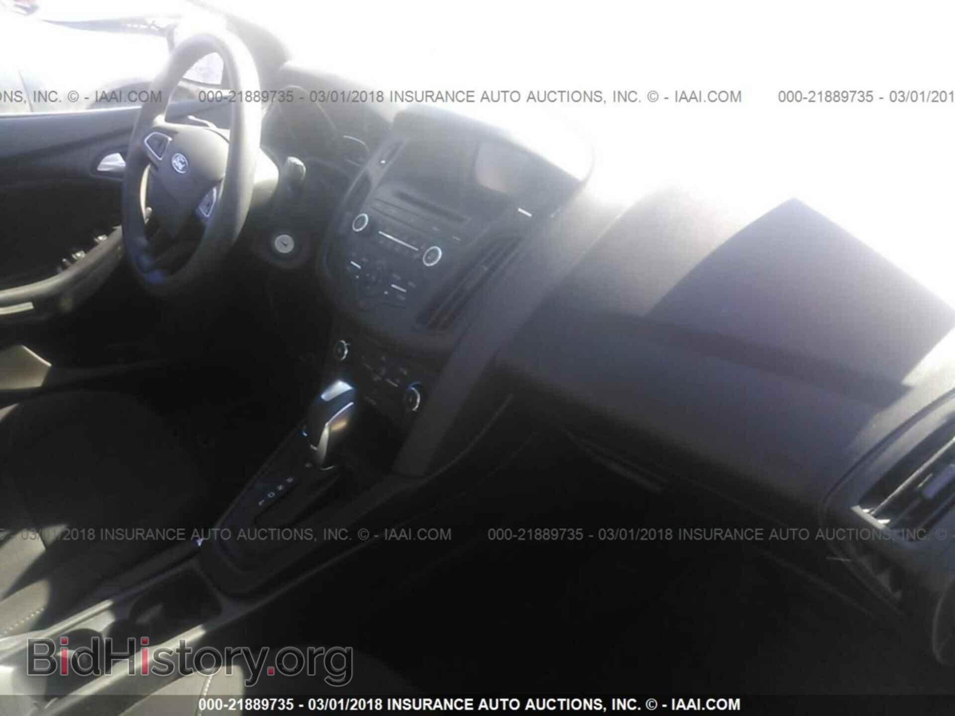 2016 Ford Focus - VIN: 1FADP3F27GL238191 - Фото 5