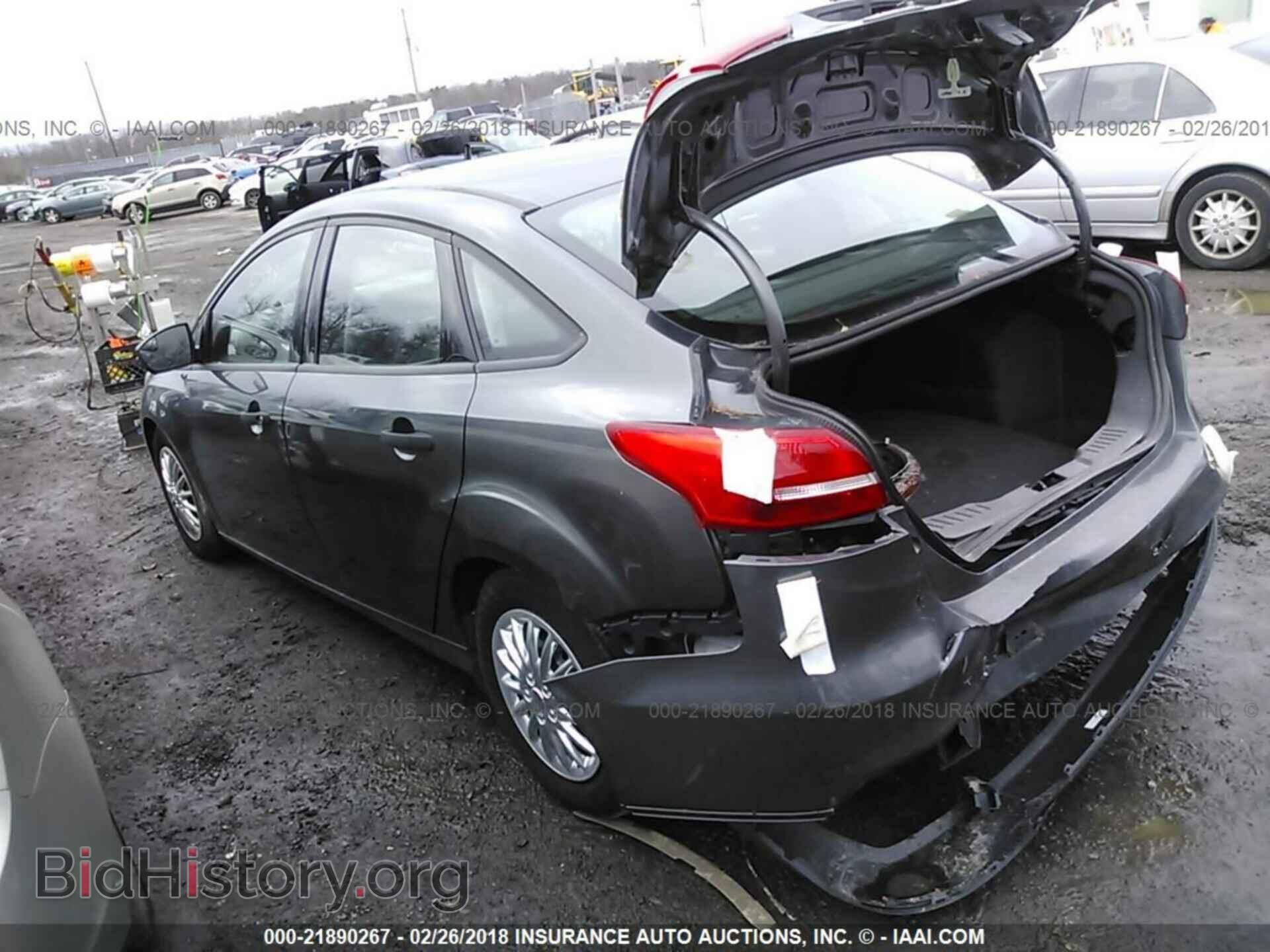 2016 Ford Focus - VIN: 1FADP3E22GL377162 - Фото 3