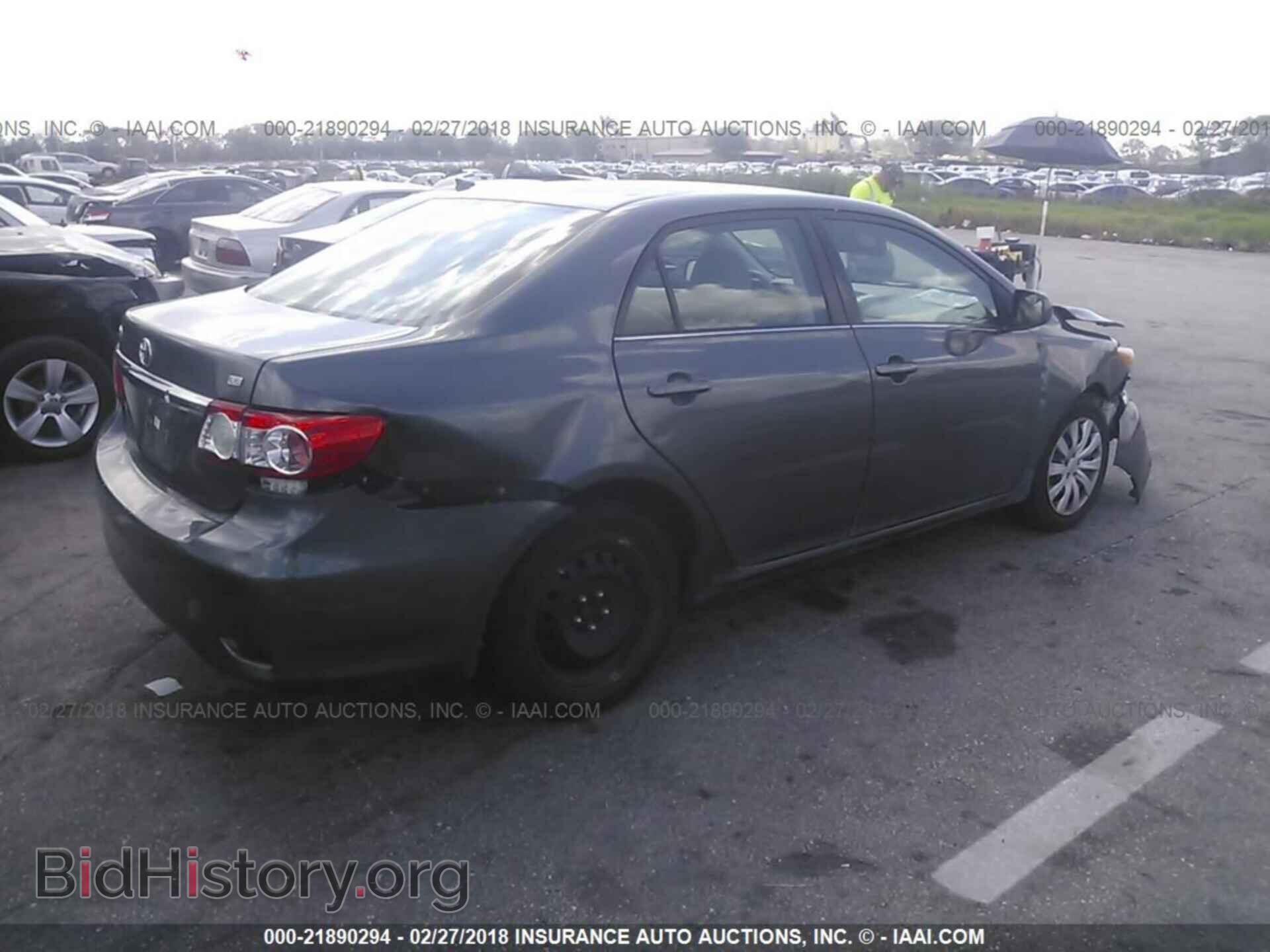 2013 Toyota Corolla - VIN: 2T1BU4EE6DC974084 - Photo 4
