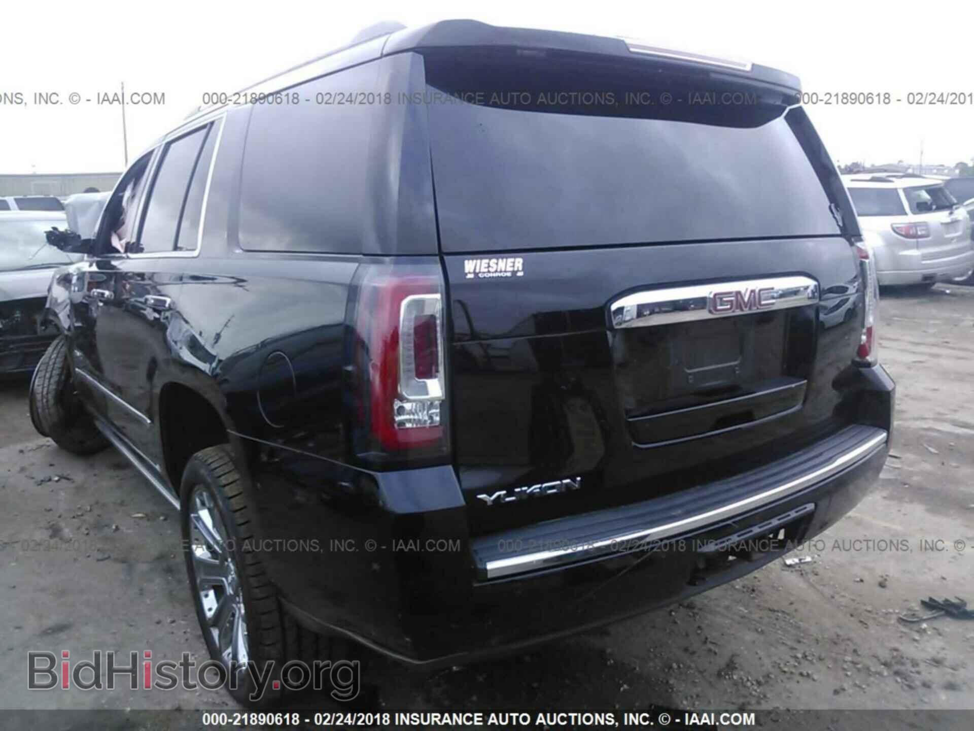 2015 Gmc Yukon - VIN: 1GKS1CKJ2FR696169 - Photo 3