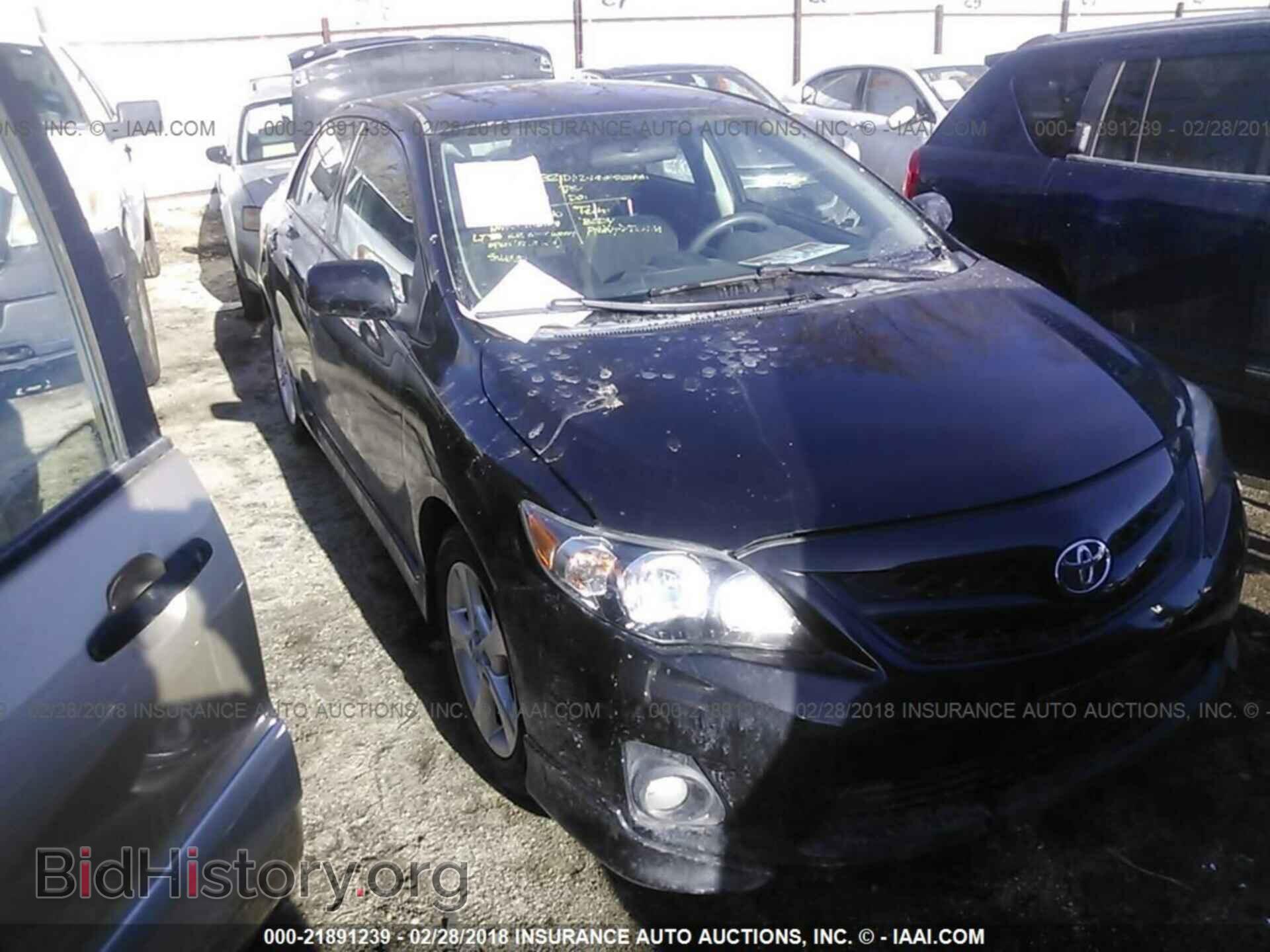 Photo 5YFBU4EEXDP190135 - Toyota Corolla 2013