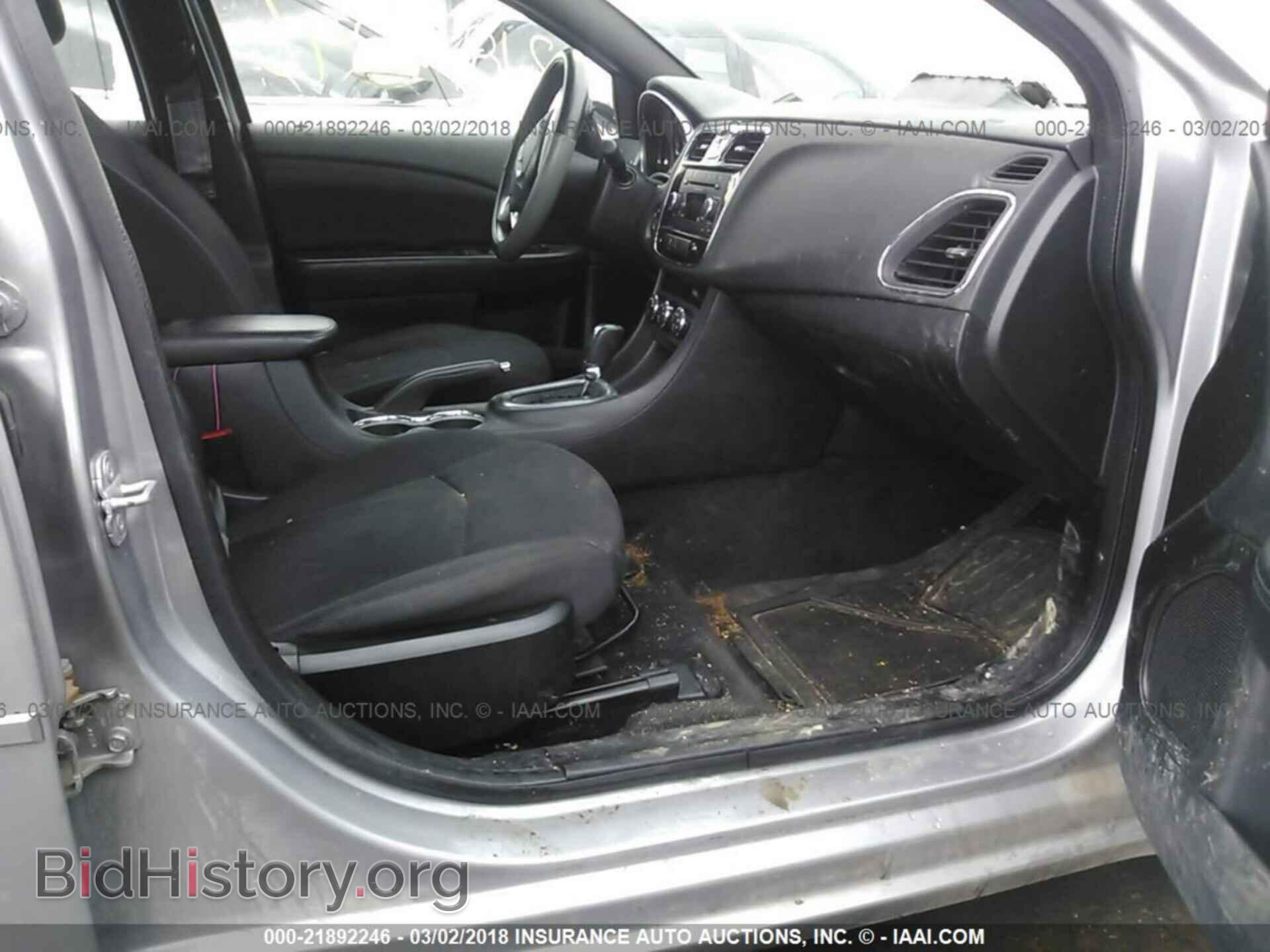 2013 Chrysler 200 - VIN: 1C3CCBBB3DN732862 - Photo 5