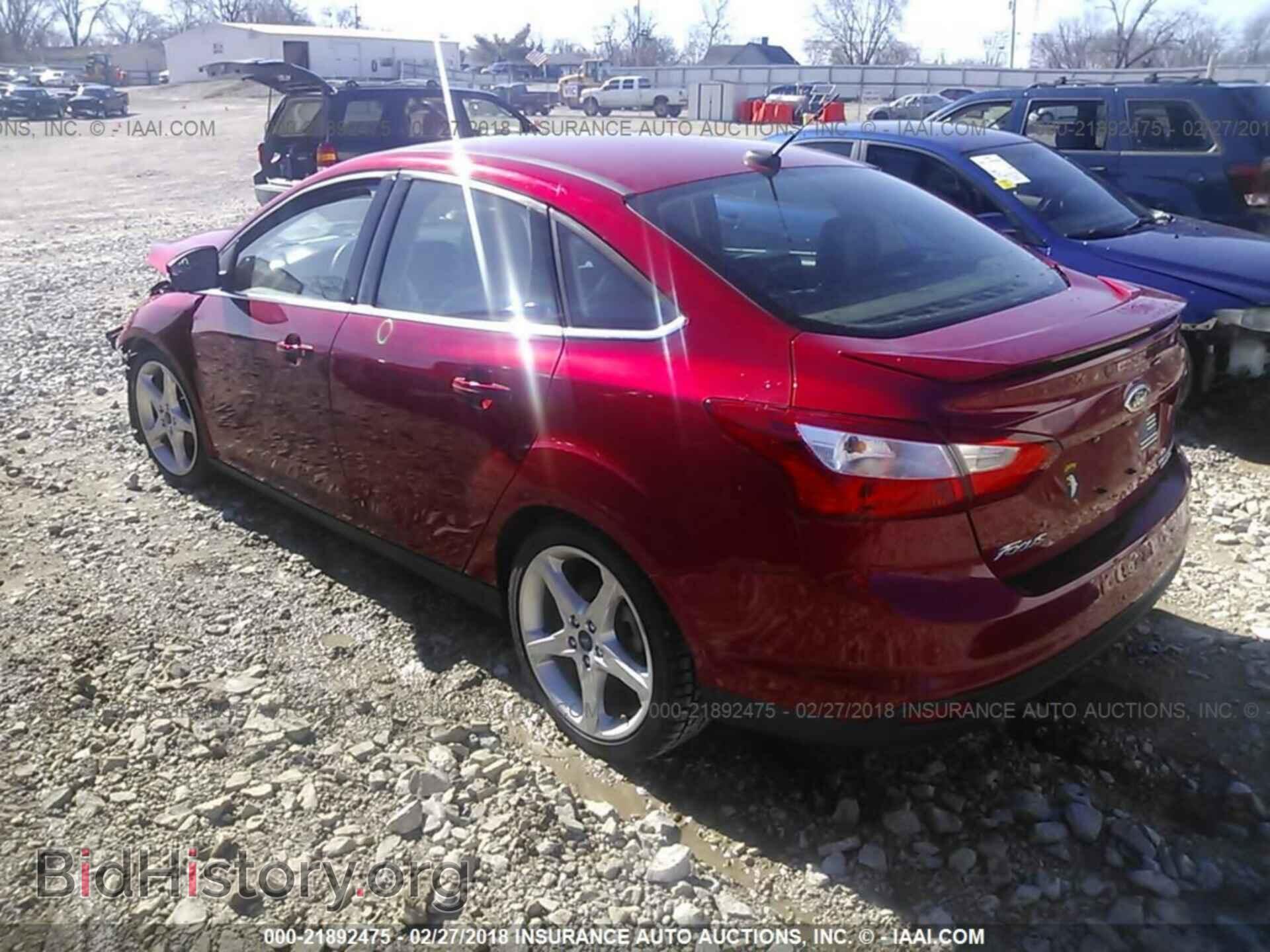2012 Ford Focus - VIN: 1FAHP3J21CL461765 - Photo 3