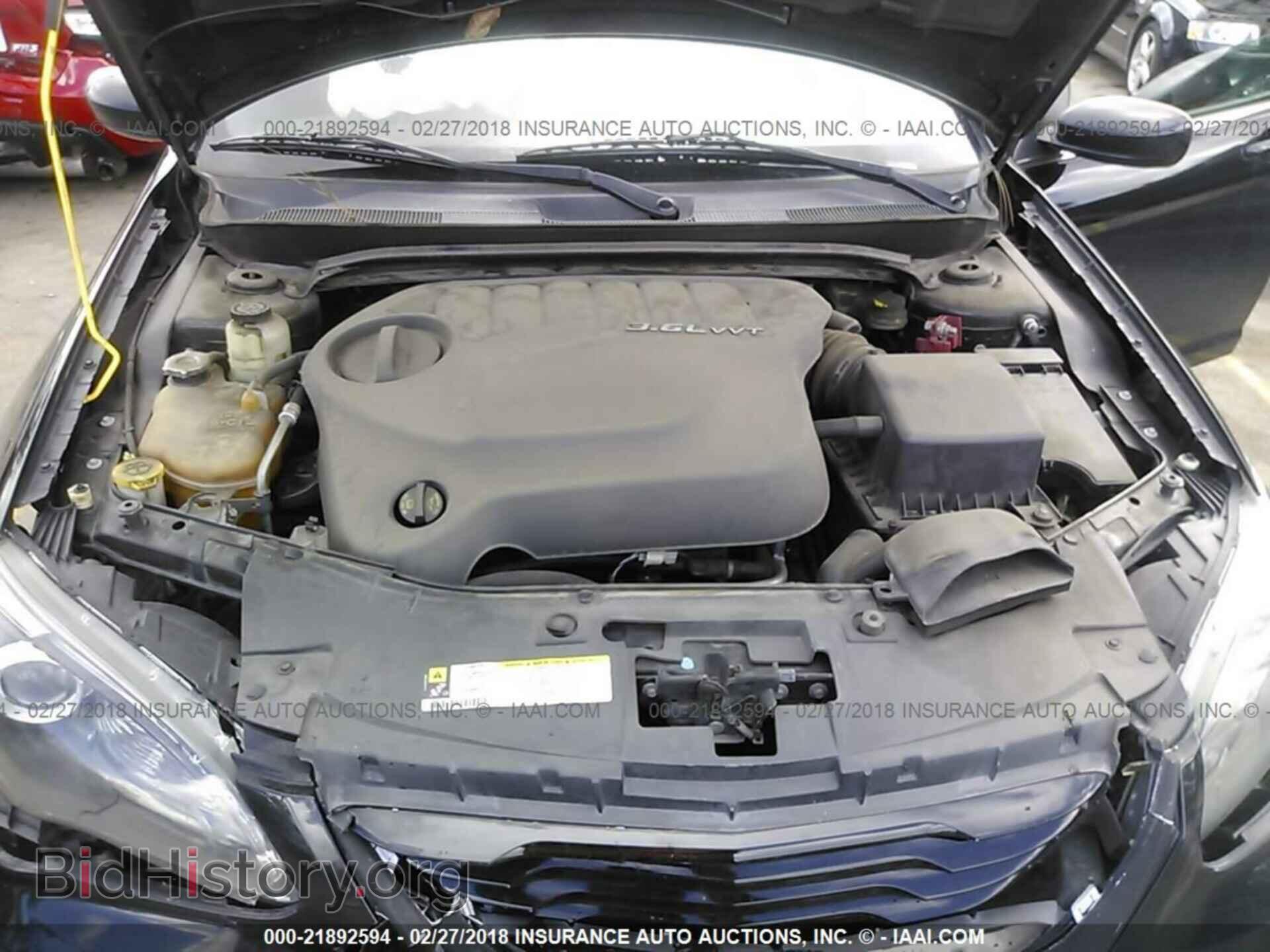 2012 Chrysler 200 - VIN: 1C3CCBBG7CN304559 - Photo 10
