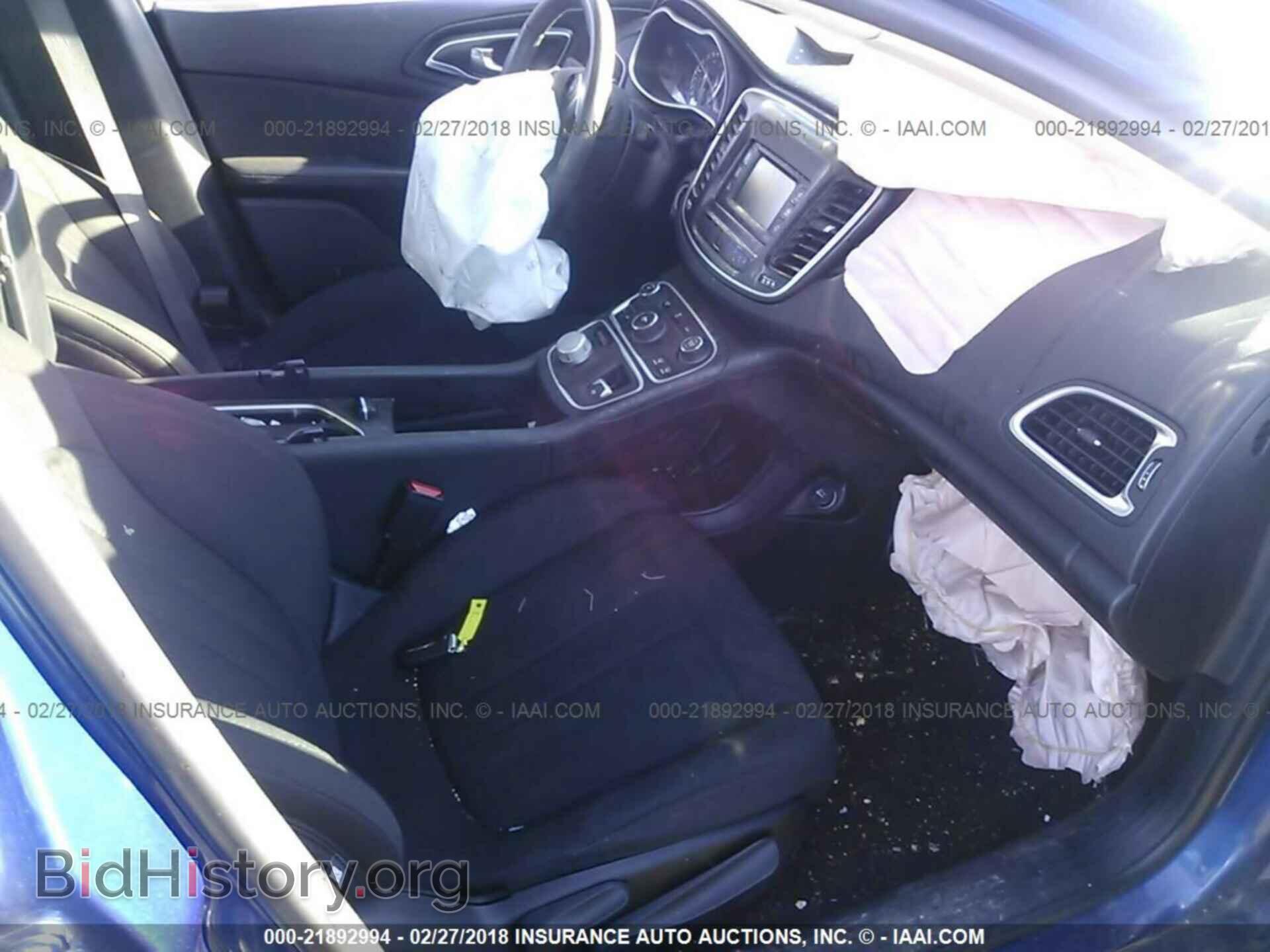 2015 Chrysler 200 - VIN: 1C3CCCAB9FN707569 - Photo 5