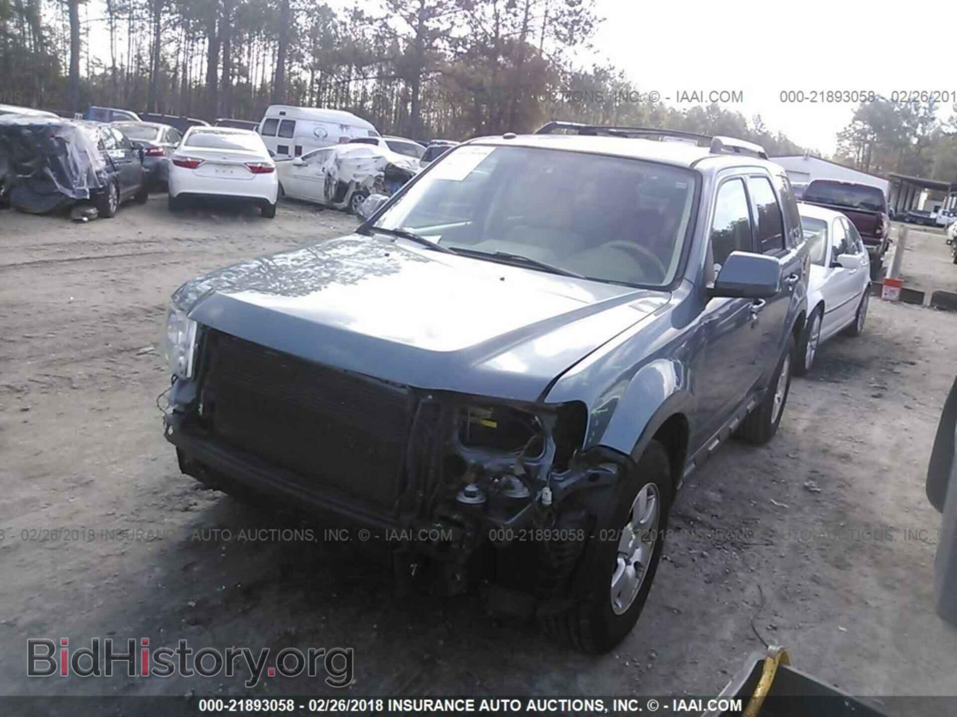 2012 Ford Escape - VIN: 1FMCU0E79CKB81207 - Фото 2
