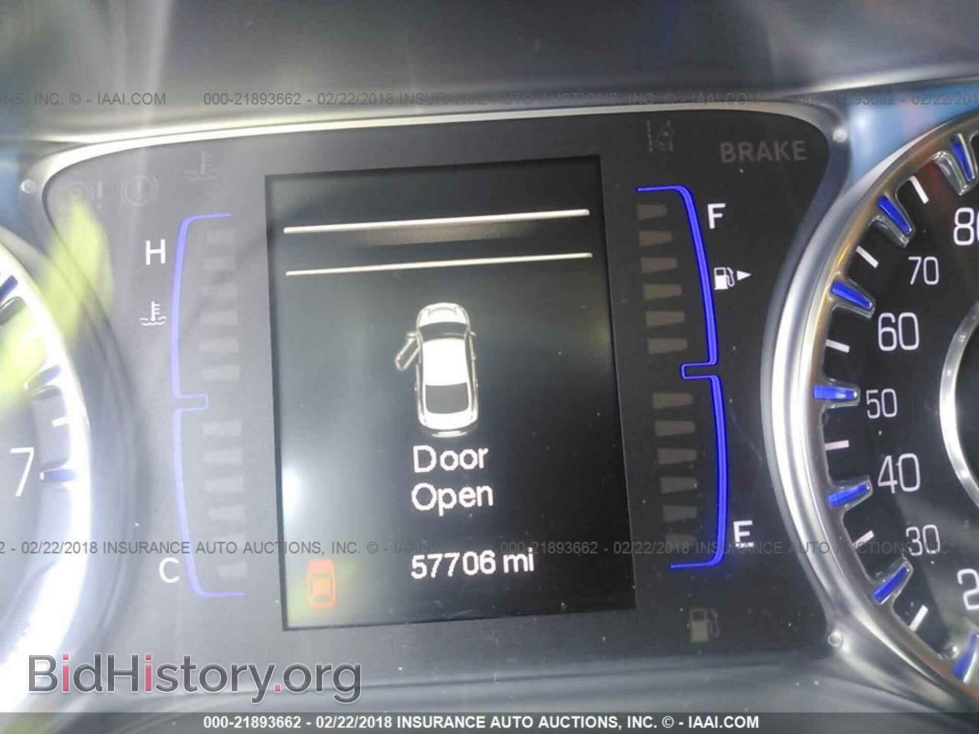 2015 Chrysler 200 - VIN: 1C3CCCAB8FN637126 - Photo 7