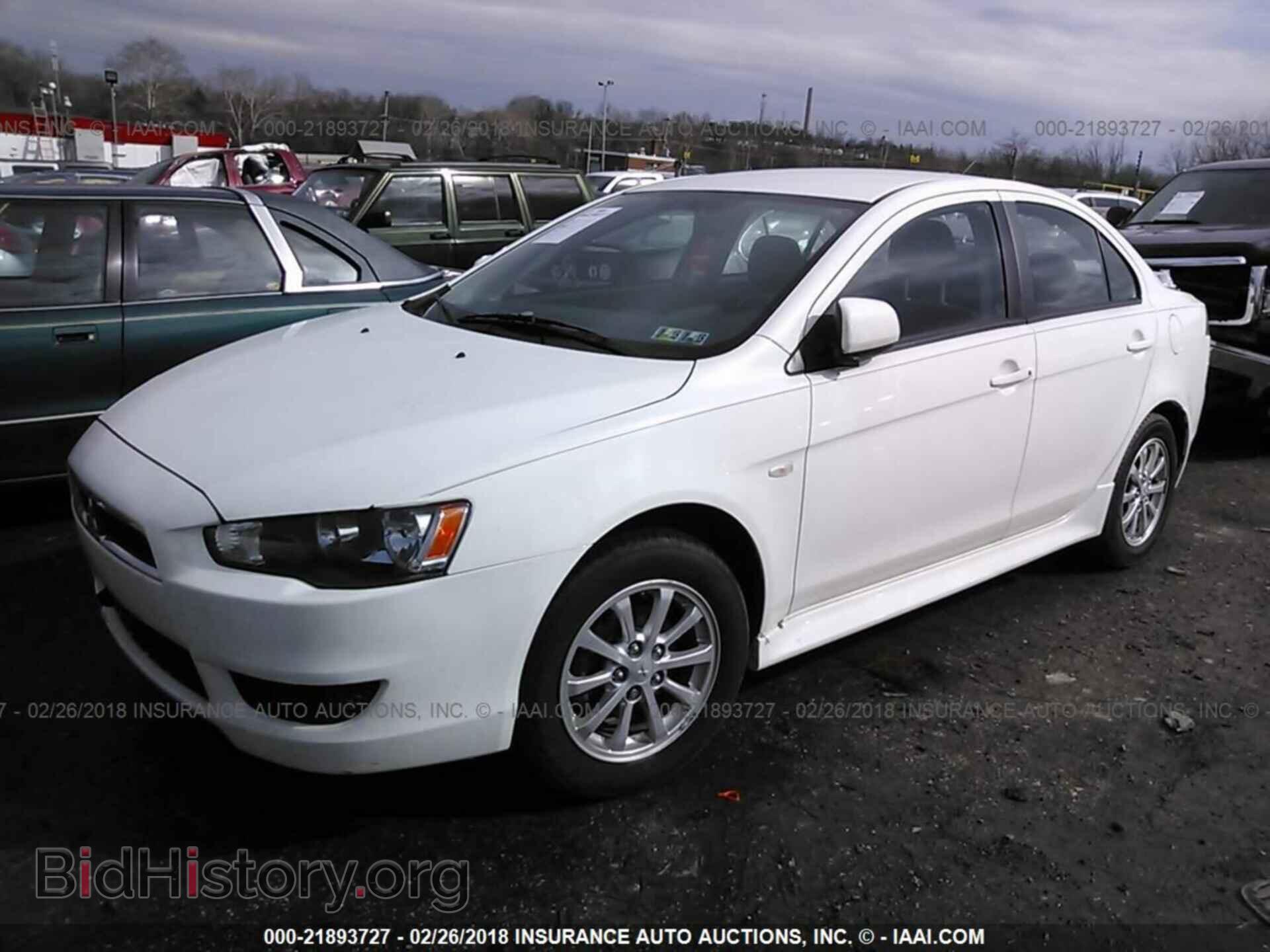 2014 Mitsubishi Lancer - VIN: JA32U2FU0EU002834 - Фото 2