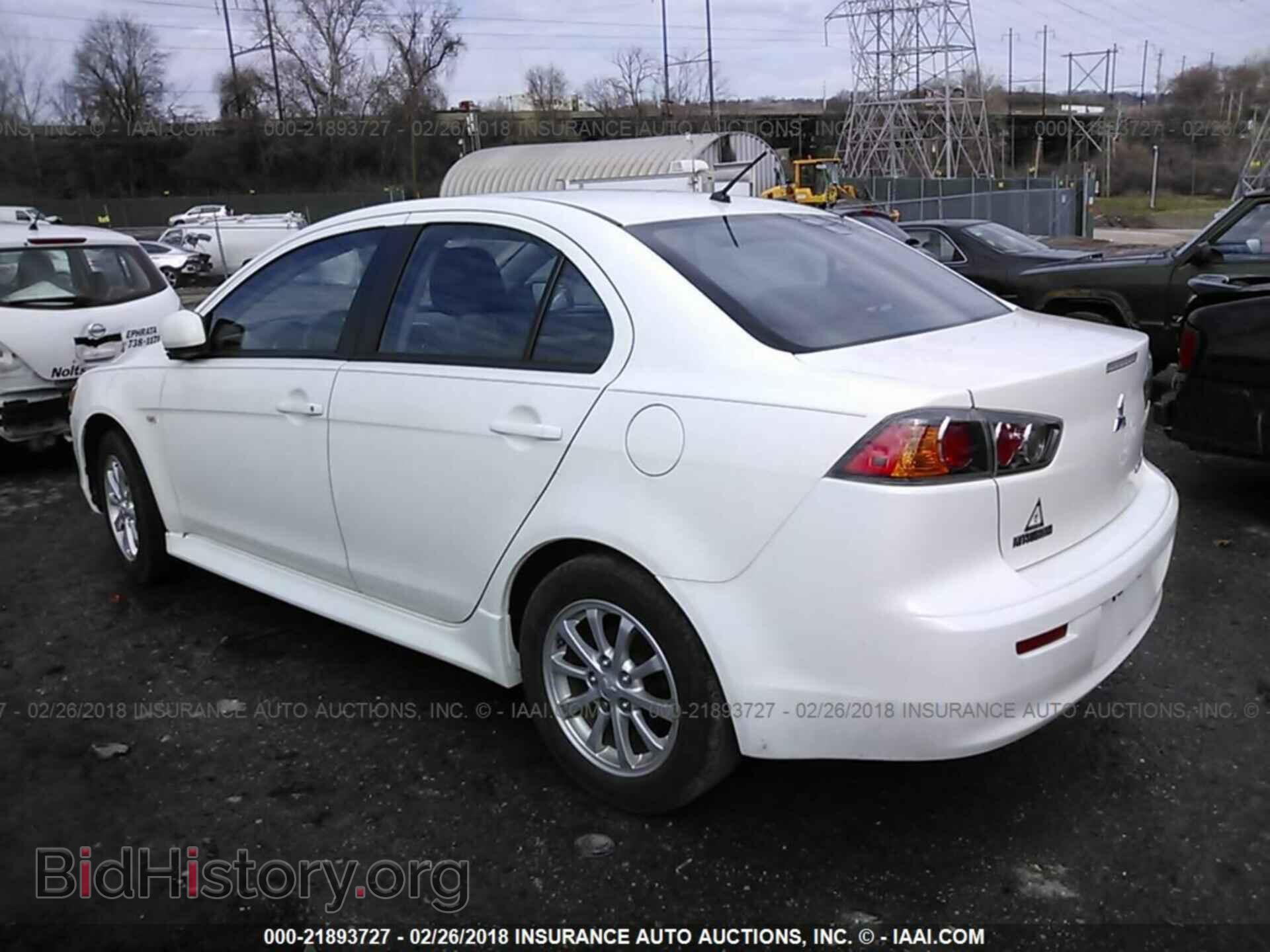 2014 Mitsubishi Lancer - VIN: JA32U2FU0EU002834 - Фото 3
