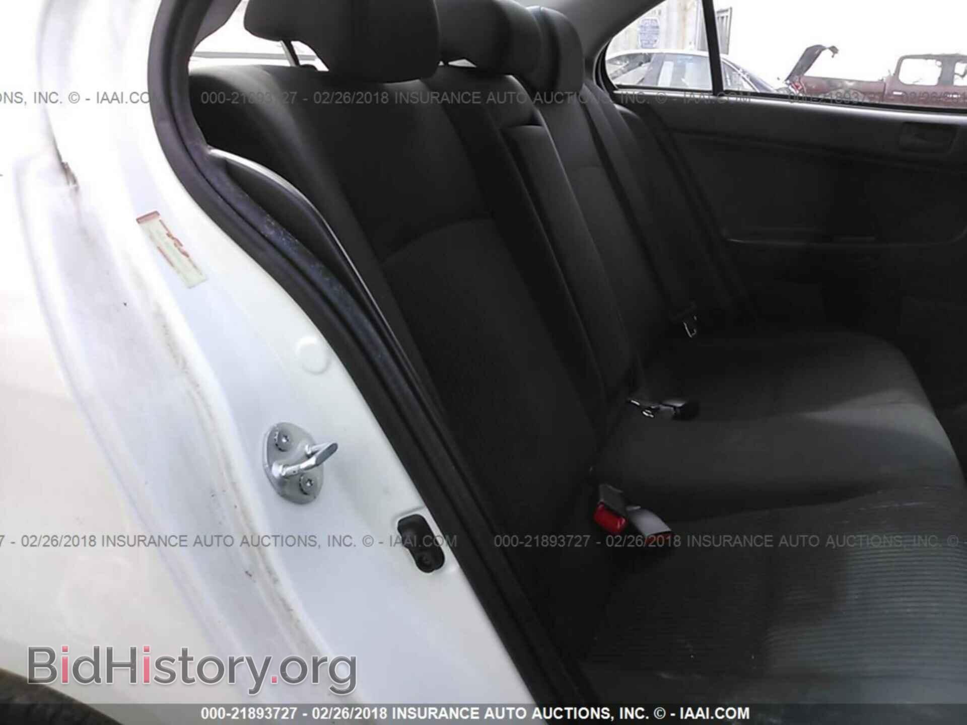2014 Mitsubishi Lancer - VIN: JA32U2FU0EU002834 - Фото 8