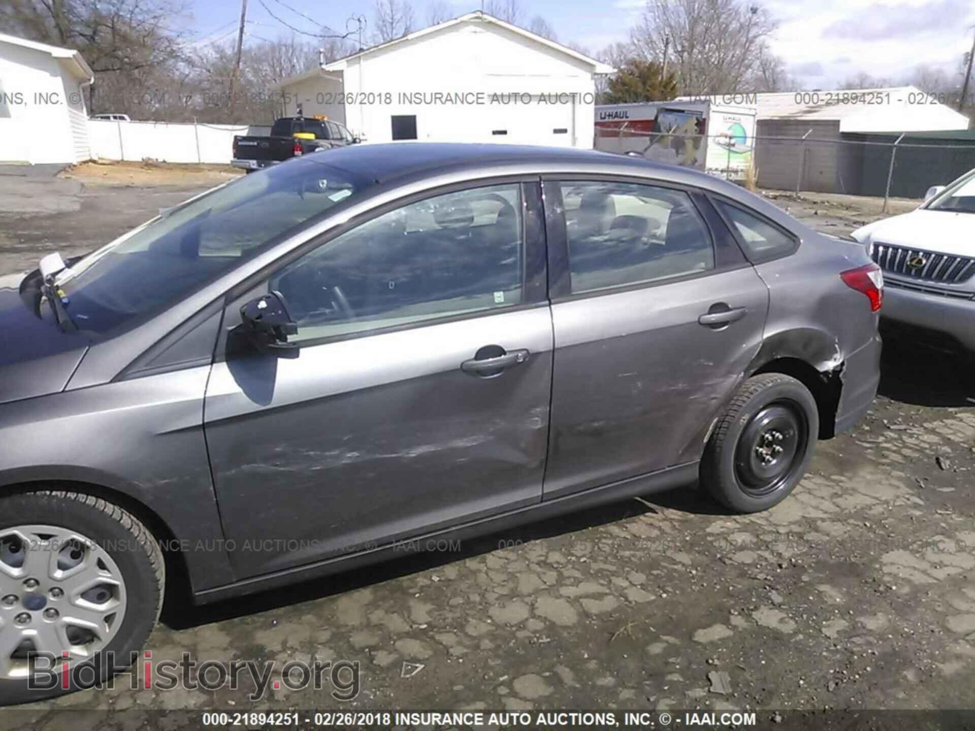 2012 Ford Focus - VIN: 1FAHP3F29CL299649 - Photo 6