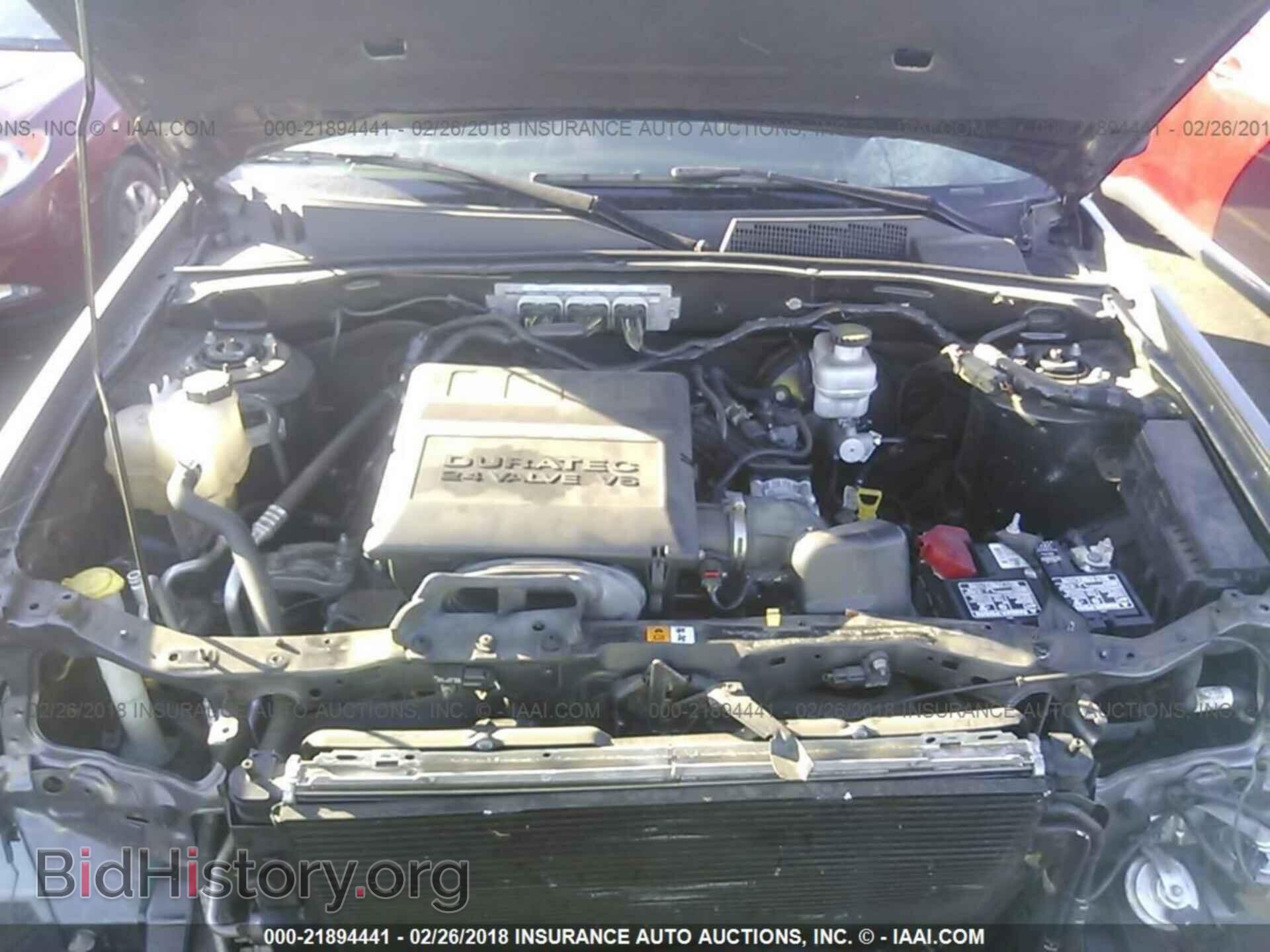 2011 Ford Escape - VIN: 1FMCU0DG9BKC10902 - Фото 10
