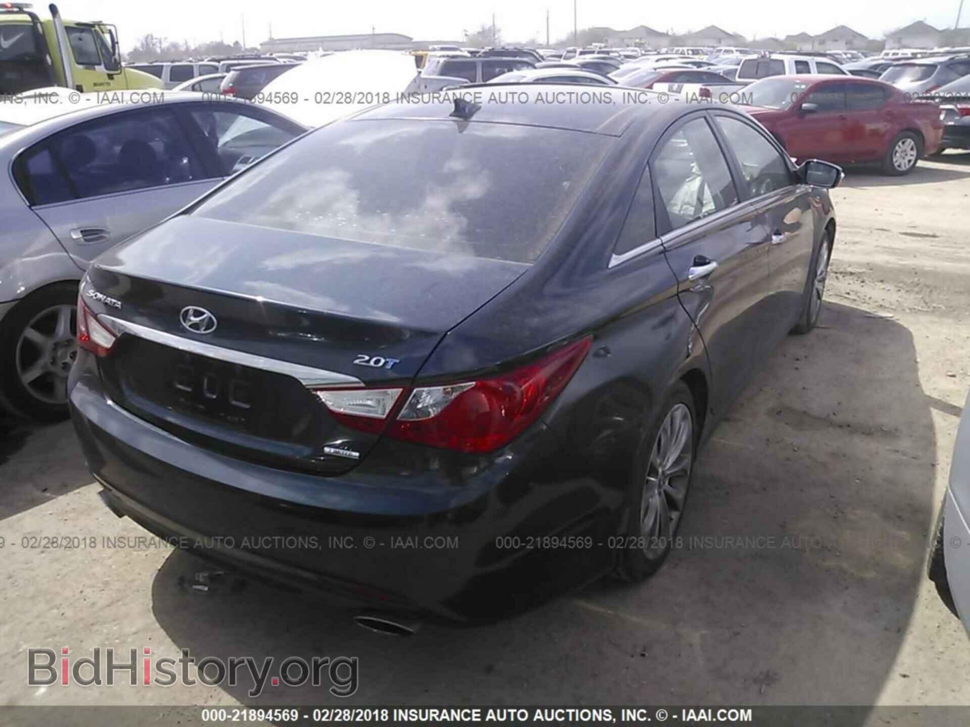 2012 Hyundai Sonata - VIN: 5NPEC4AB8CH377168 - Photo 4
