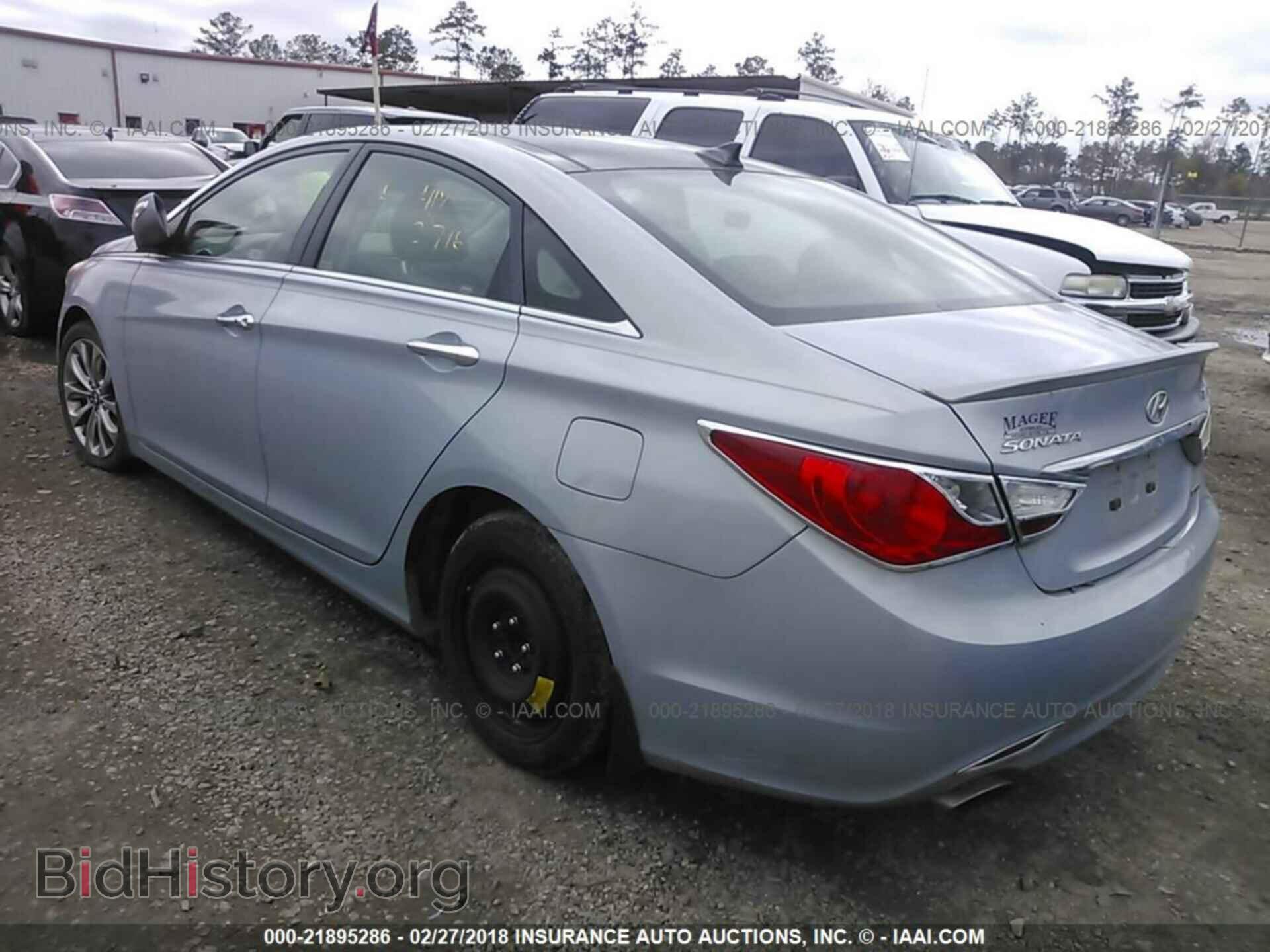 2012 Hyundai Sonata - VIN: 5NPEC4AB7CH364816 - Фото 3