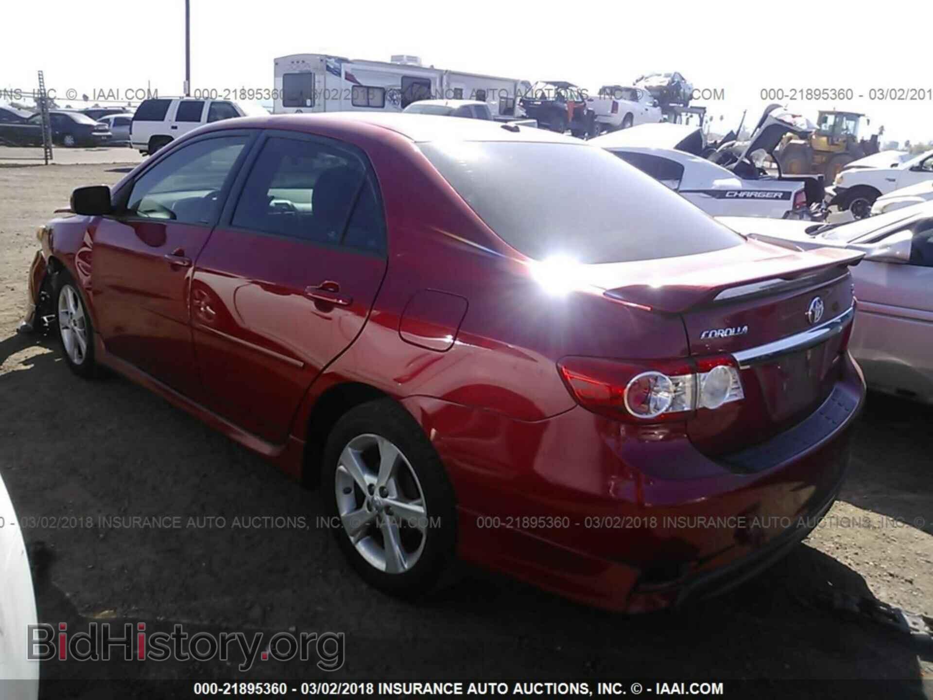 2011 Toyota Corolla - VIN: 2T1BU4EE2BC619667 - Photo 3