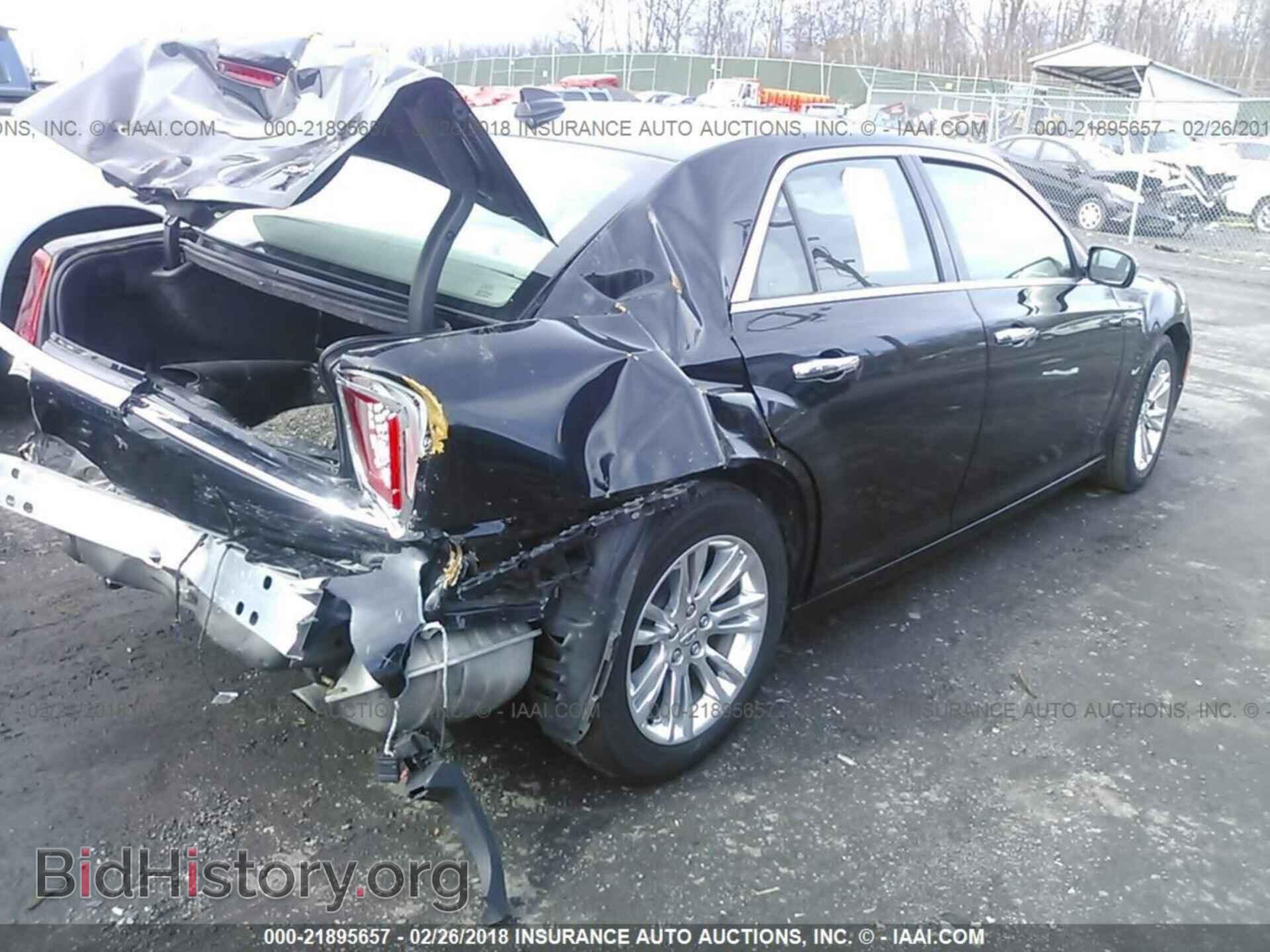 2016 Chrysler 300c - VIN: 2C3CCAEG5GH106065 - Фото 4