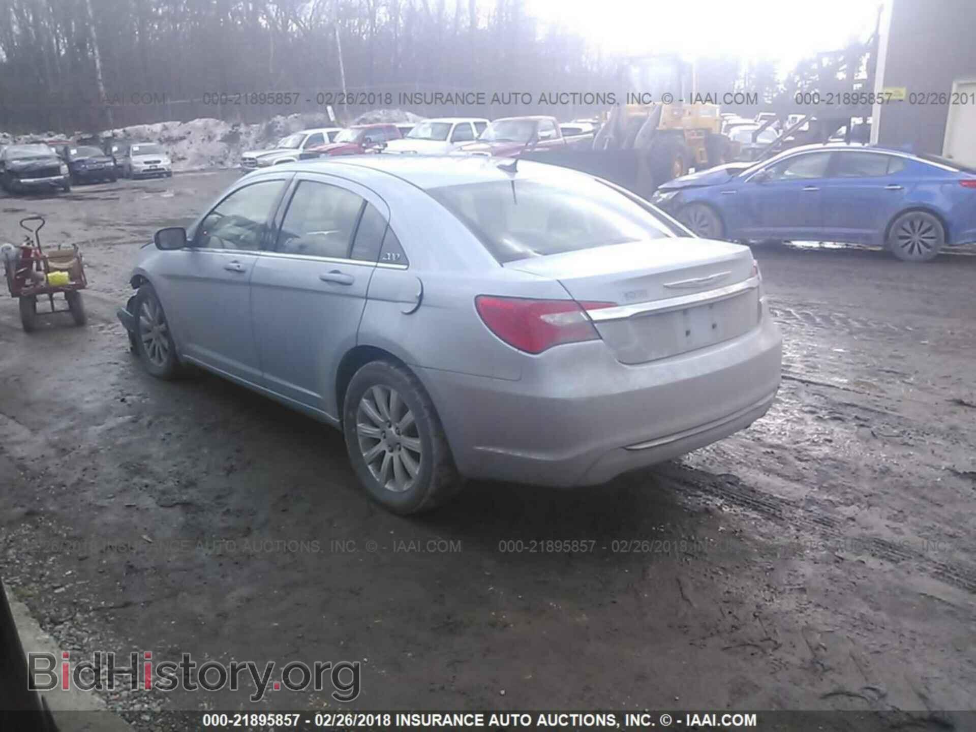 2012 Chrysler 200 - VIN: 1C3CCBBB8CN185036 - Фото 3