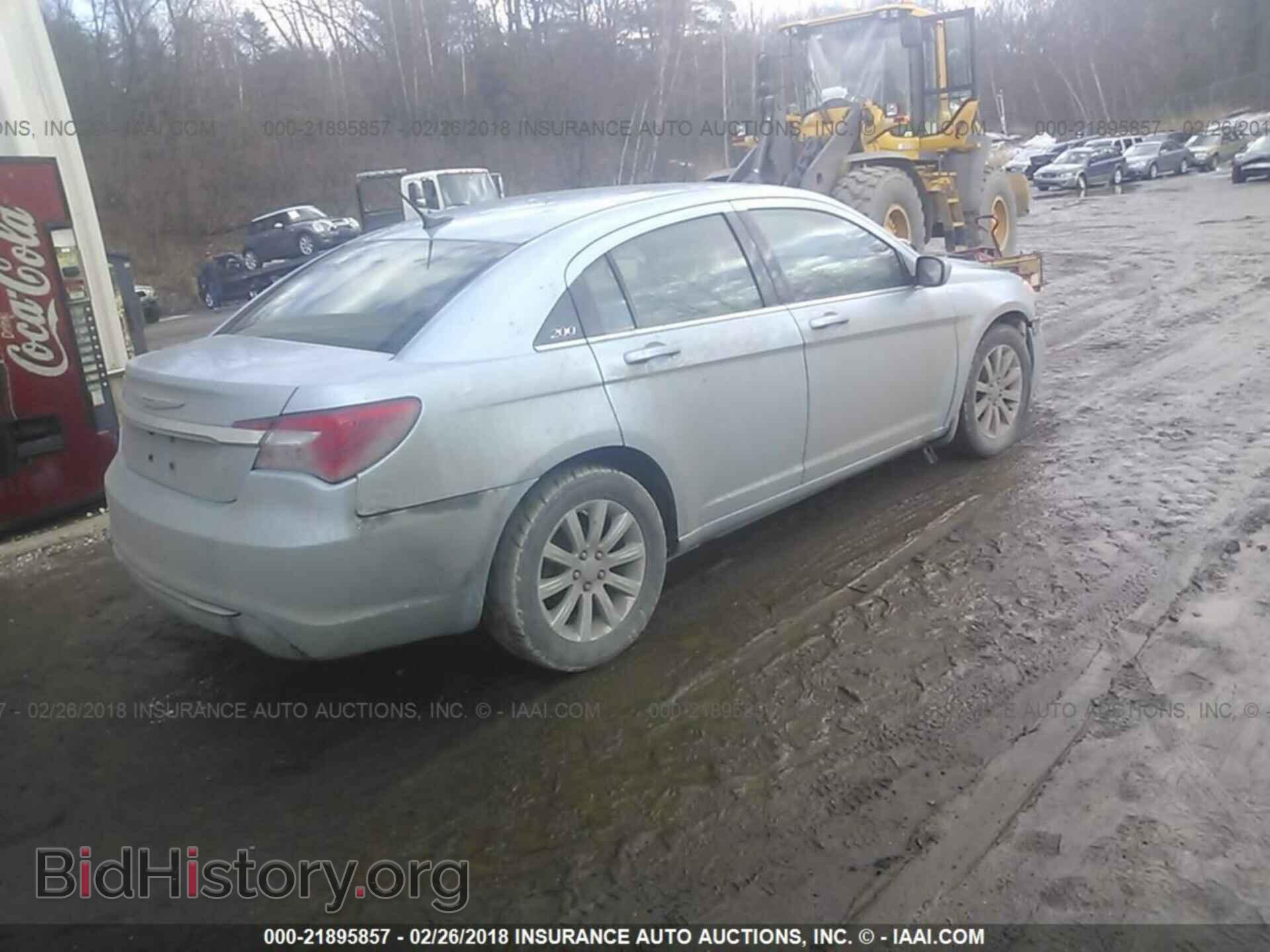2012 Chrysler 200 - VIN: 1C3CCBBB8CN185036 - Фото 4