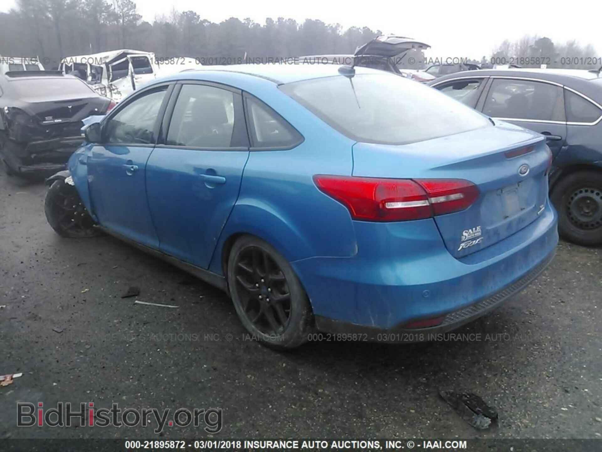 2016 Ford Focus - VIN: 1FADP3F27GL236604 - Фото 3