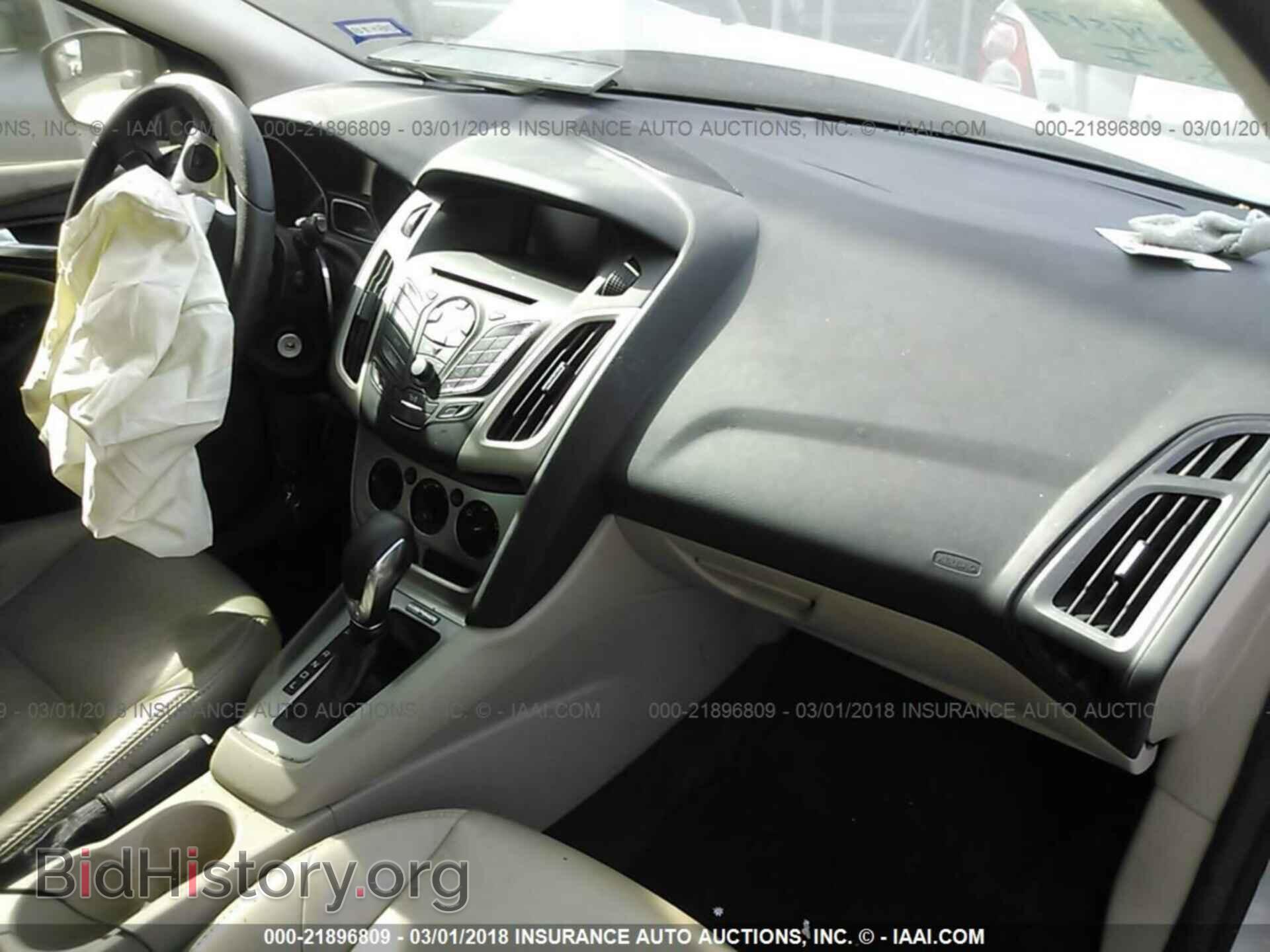 2012 Ford Focus - VIN: 1FAHP3K20CL174285 - Photo 5