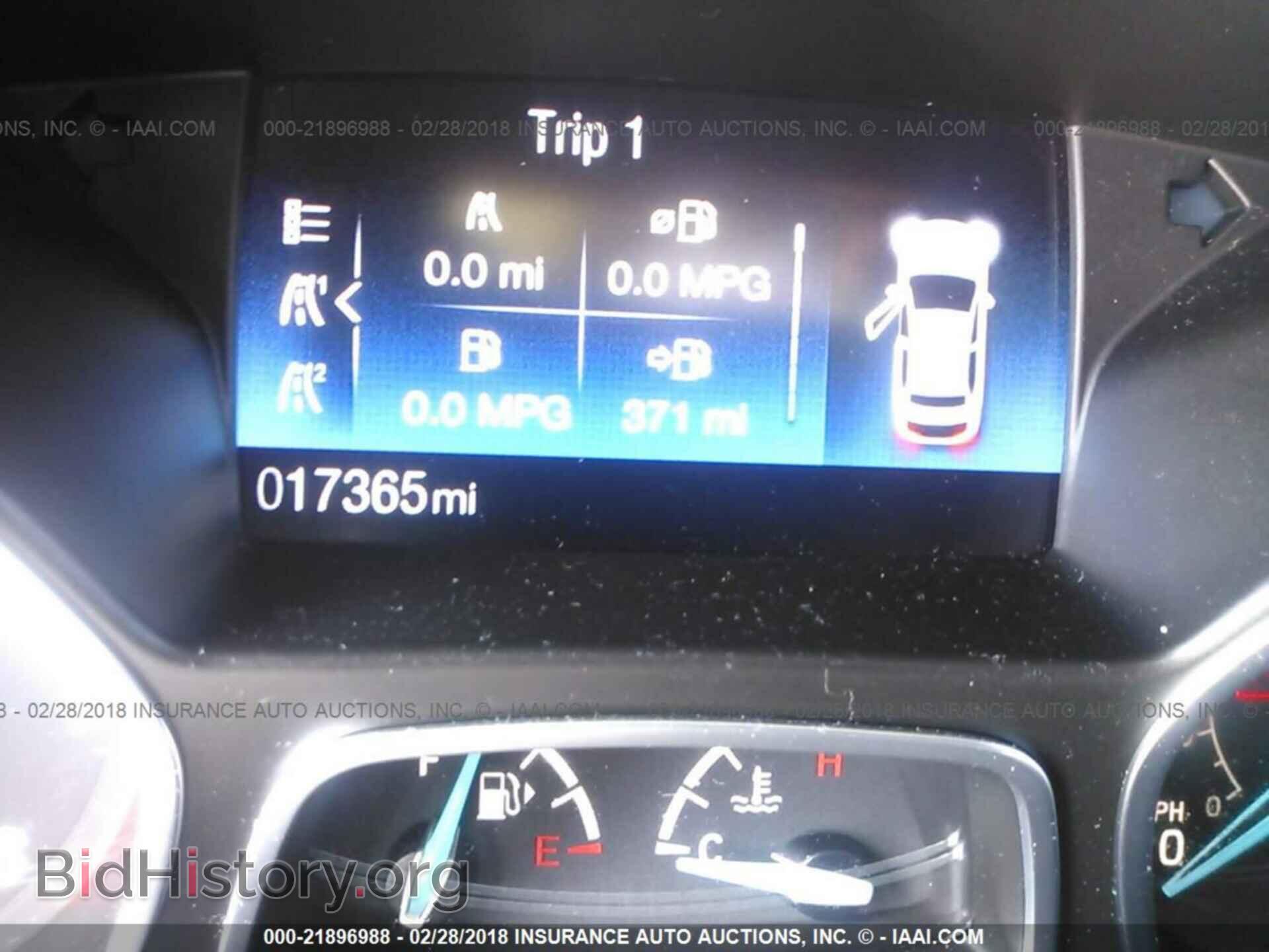 2017 Ford Focus - VIN: 1FADP3E20HL222899 - Photo 7