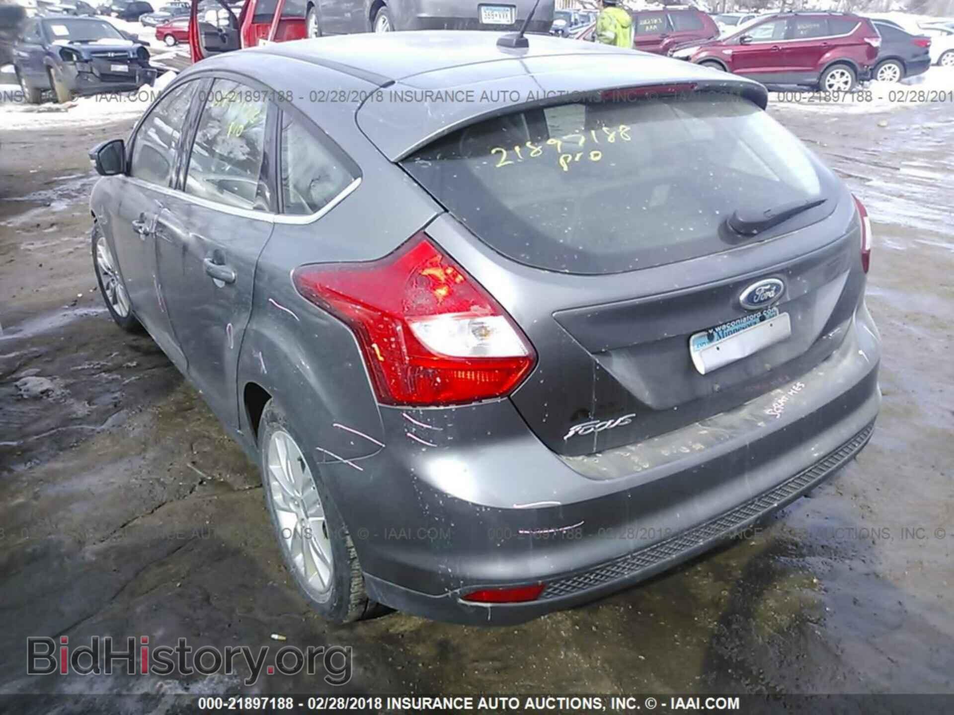 2012 Ford Focus - VIN: 1FAHP3M23CL107189 - Photo 3