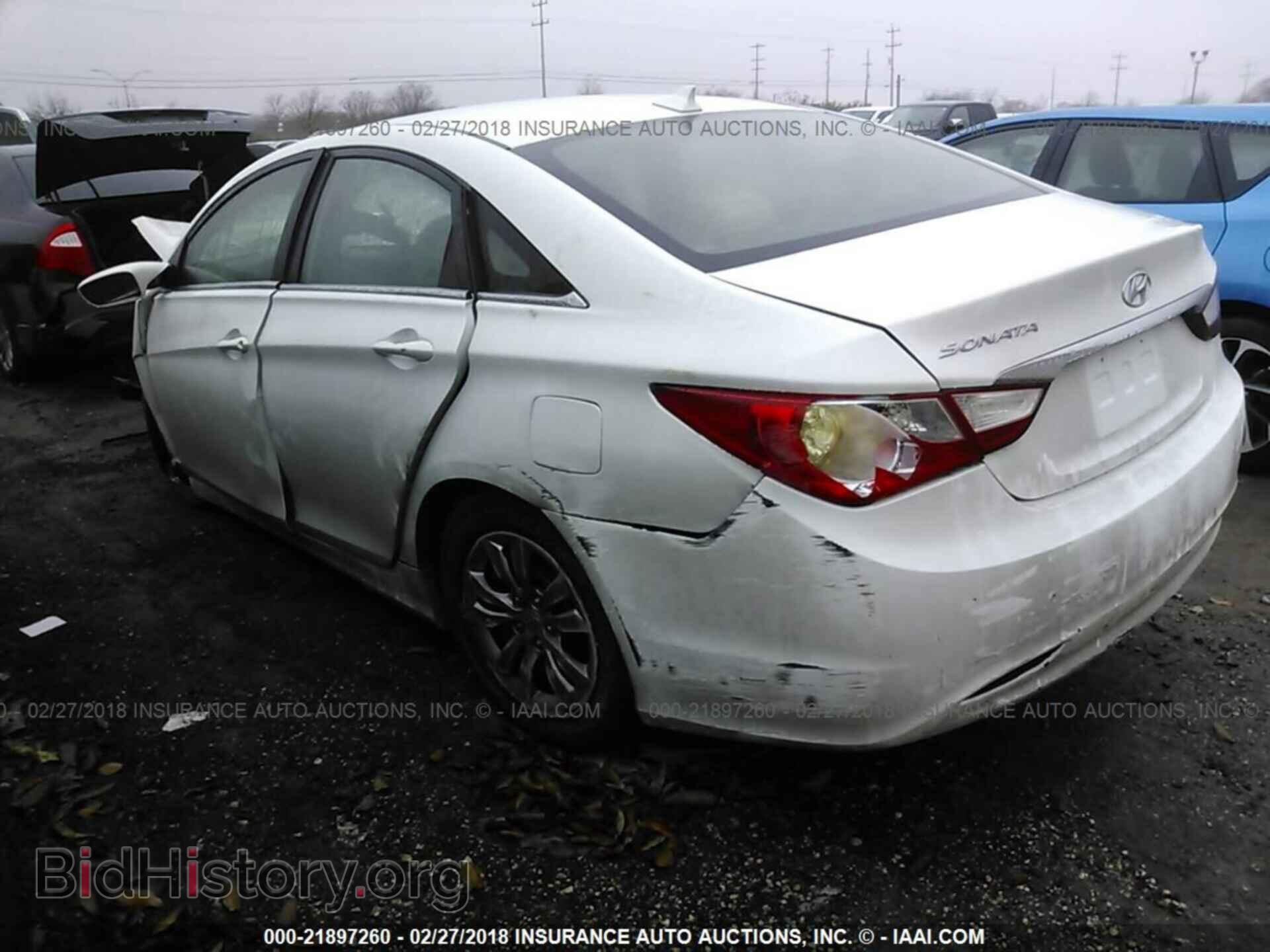2012 Hyundai Sonata - VIN: 5NPEB4AC7CH308855 - Фото 3